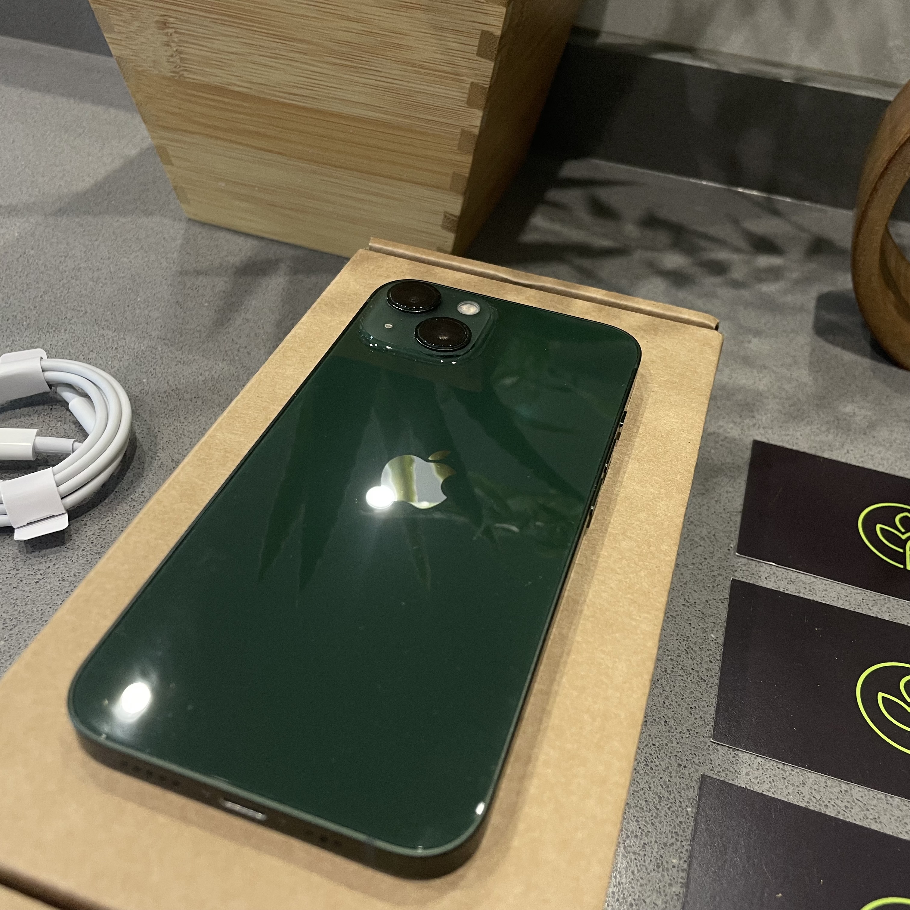 iPhone 13 Km0 128GB - Verde Oscuro
