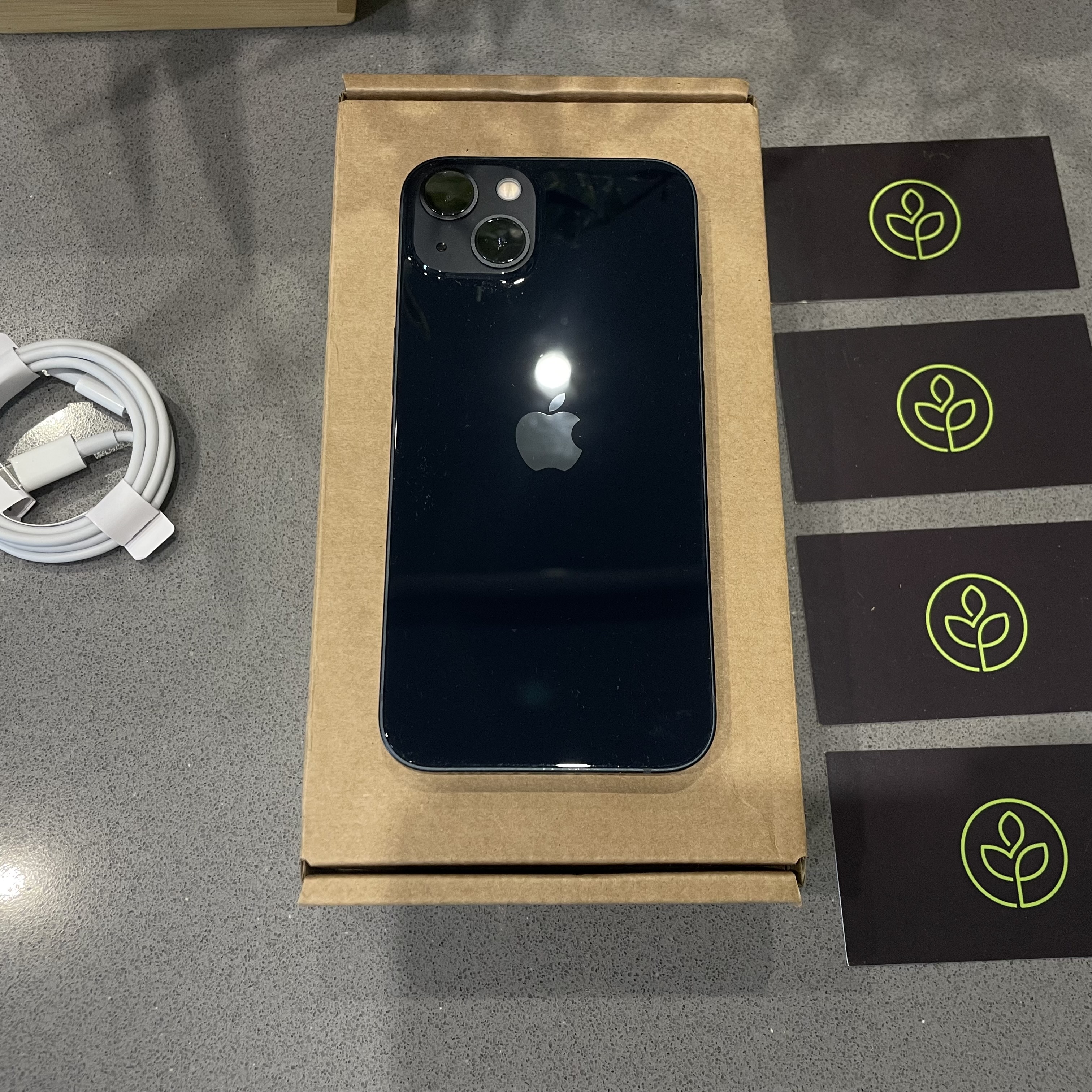 iPhone 13 Km0 128GB - Midnight (Negro)