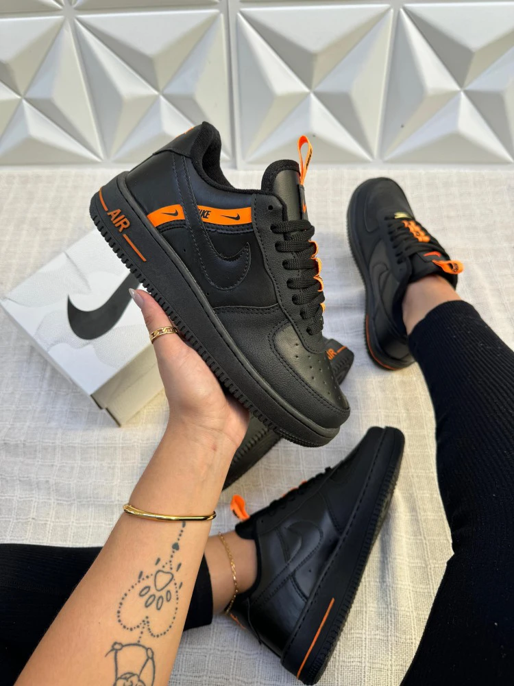 Tênis Nk Air Force 1 Preto Laranja