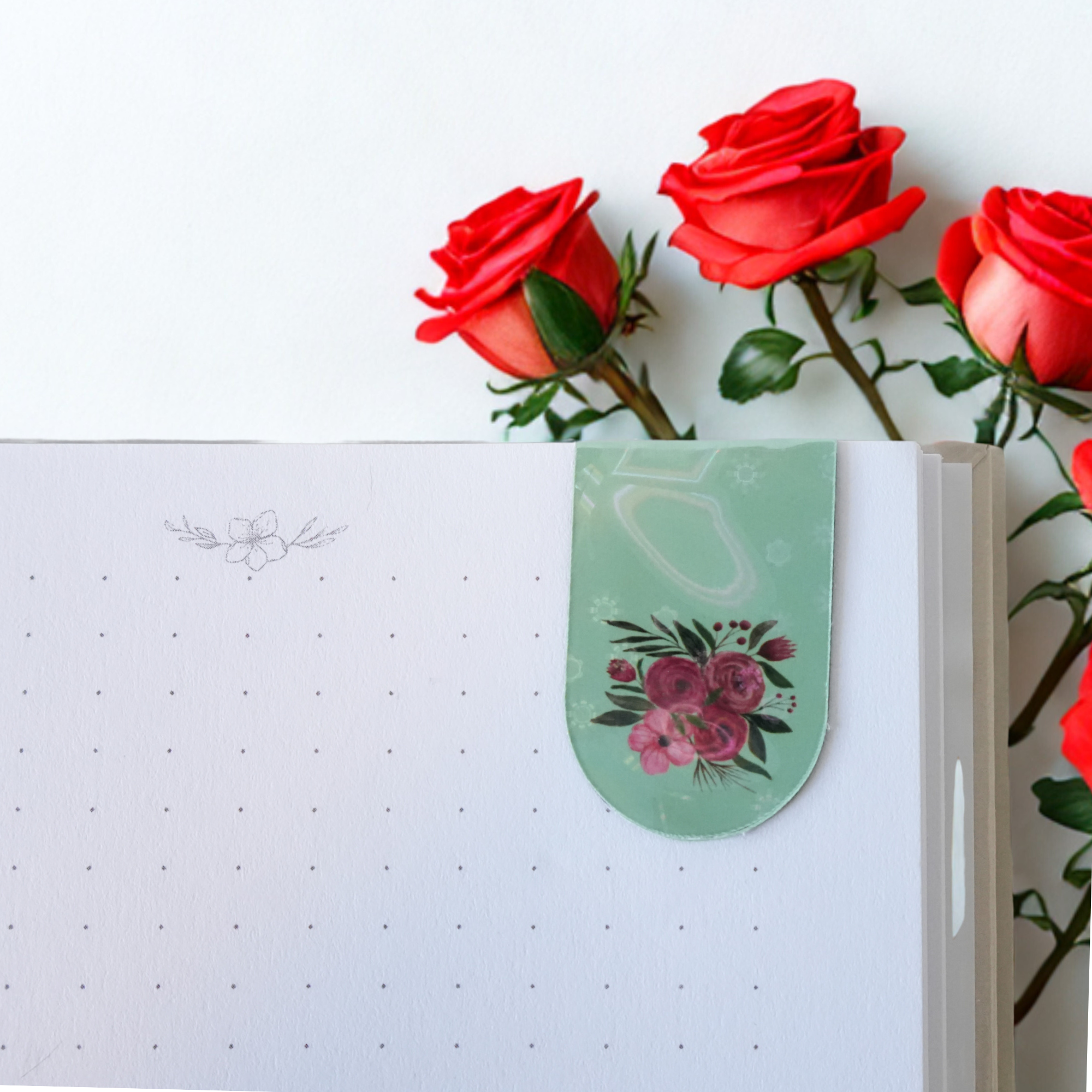 Separador de páginas con diseño floral