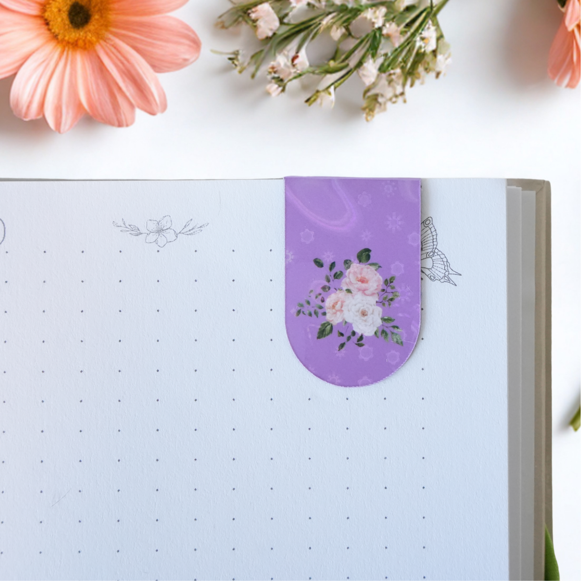 Separador de páginas con diseño floral