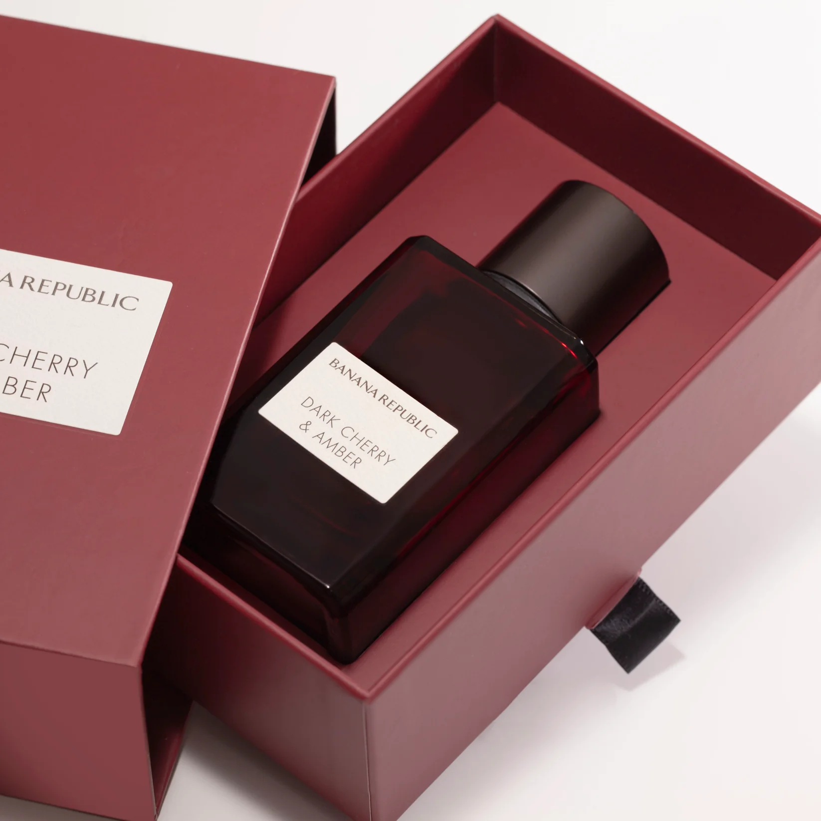 Icon Dark Cherry & Amber Eau de Parfum