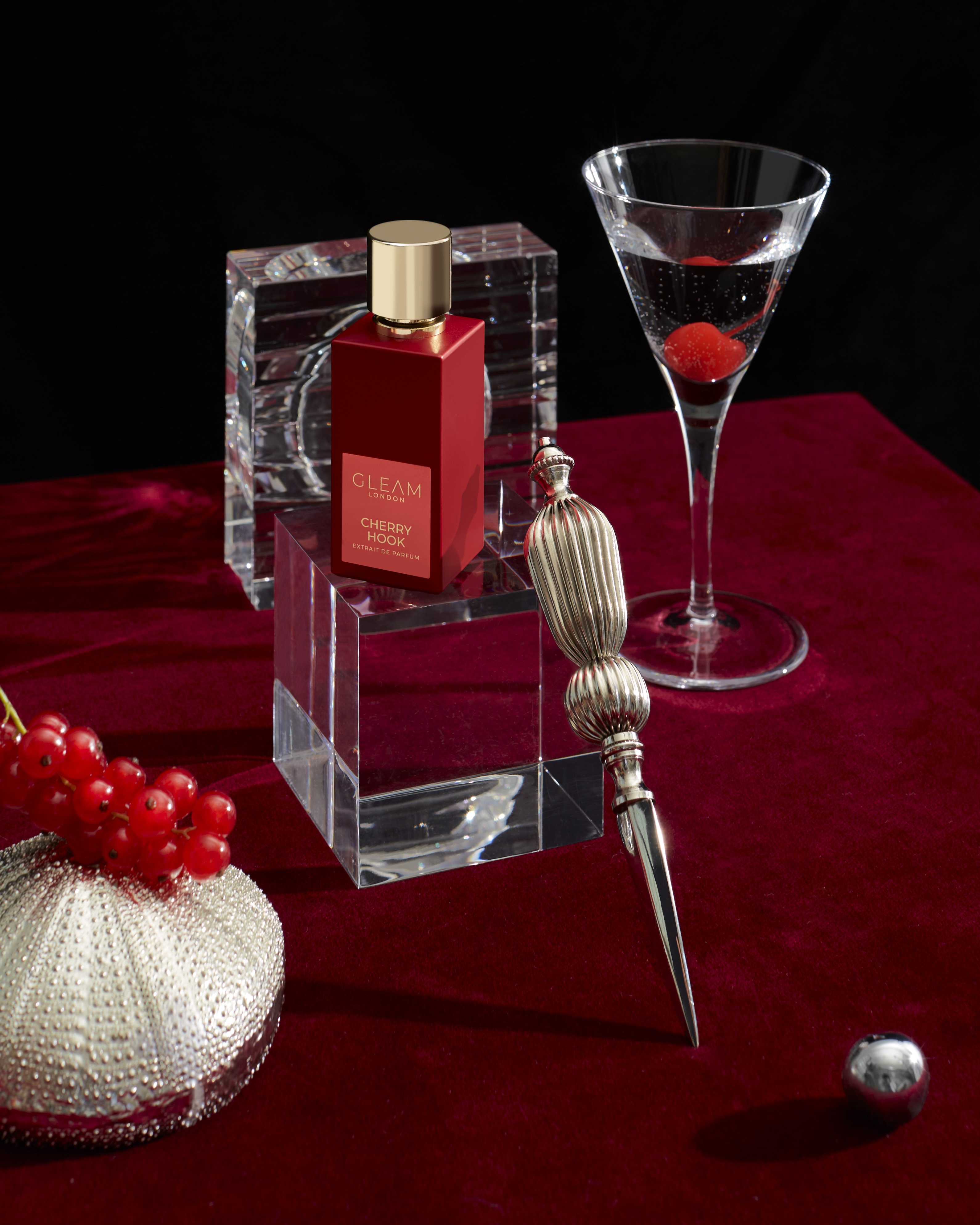 Cherry Hook Extrait de Parfum