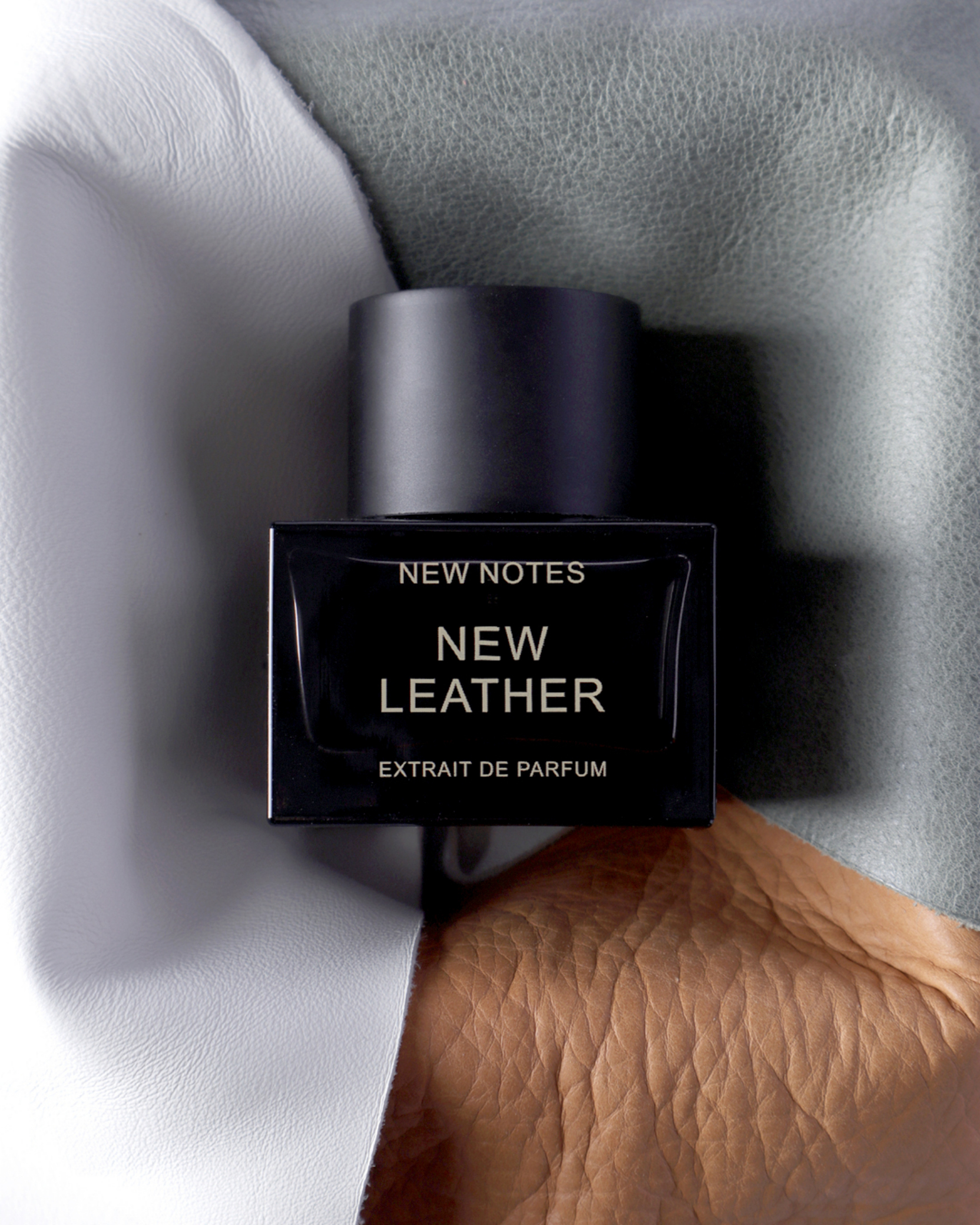 New Leather Extrait de Parfum