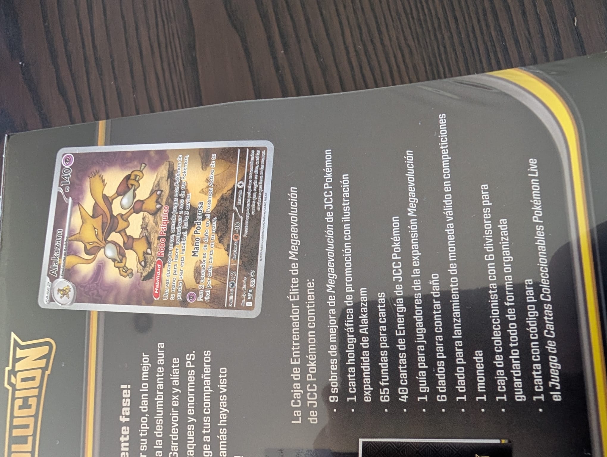 Caja de Entrenador Élite Mega Evolución Pokémon - Gardevoir