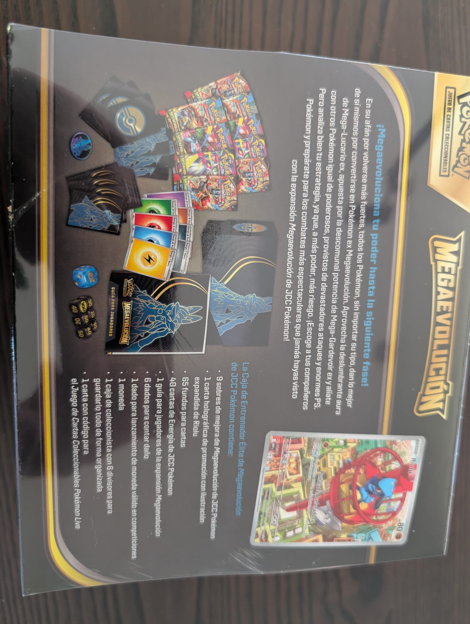Caja de Entrenador Élite Mega Evolución Pokémon Lucario