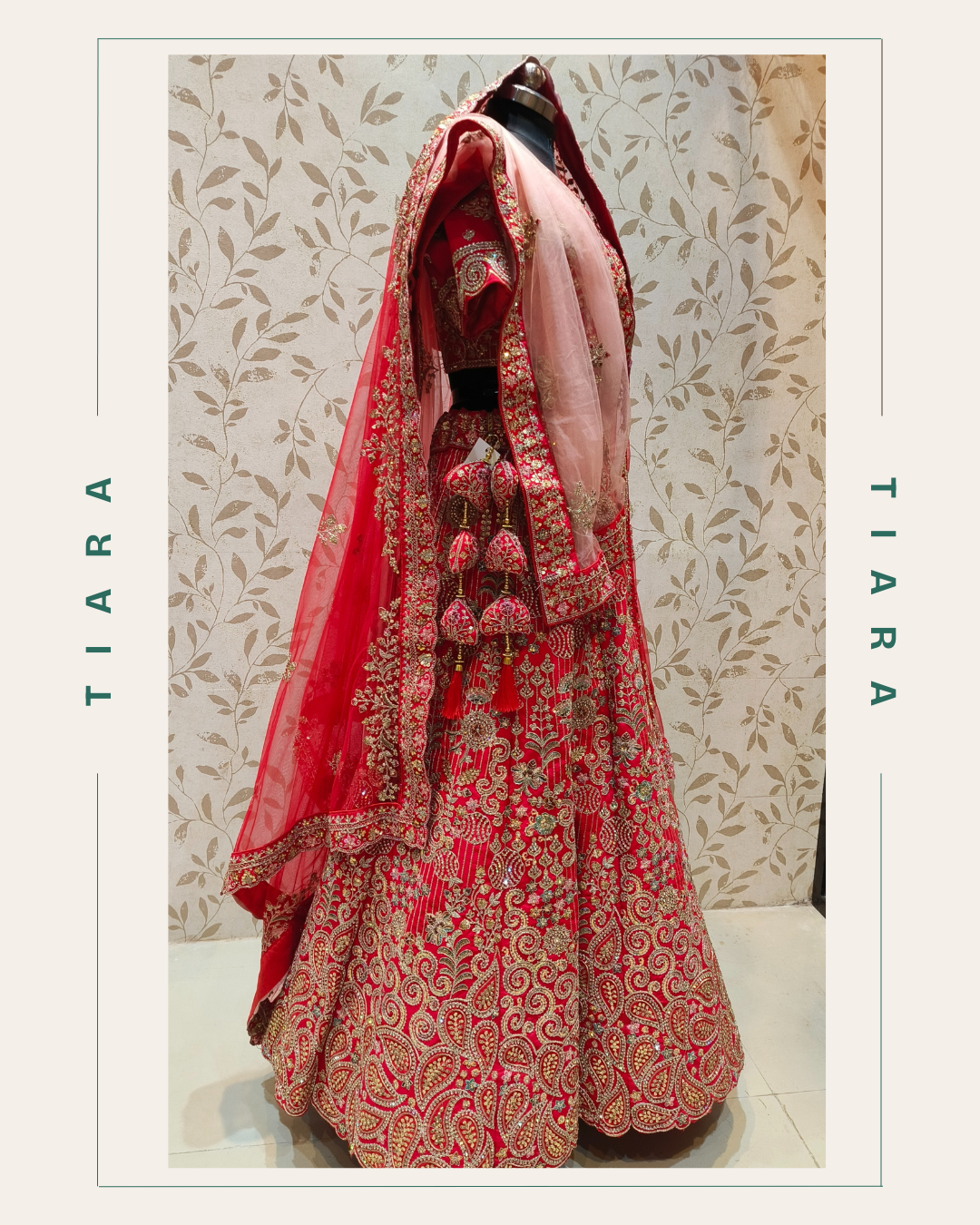 The Royal Scarlet Elegance 18 
