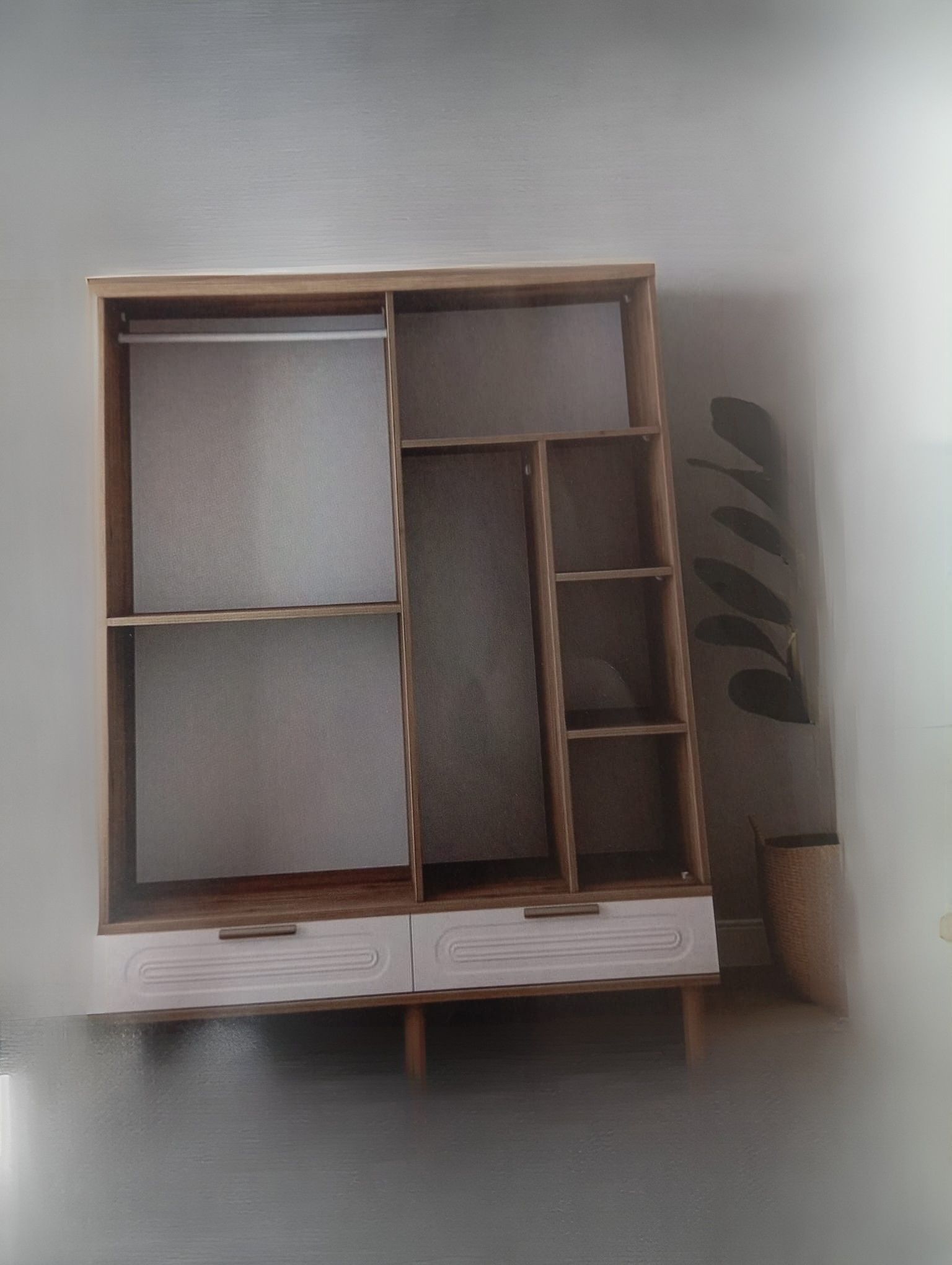 SMA-02 WARDROBE