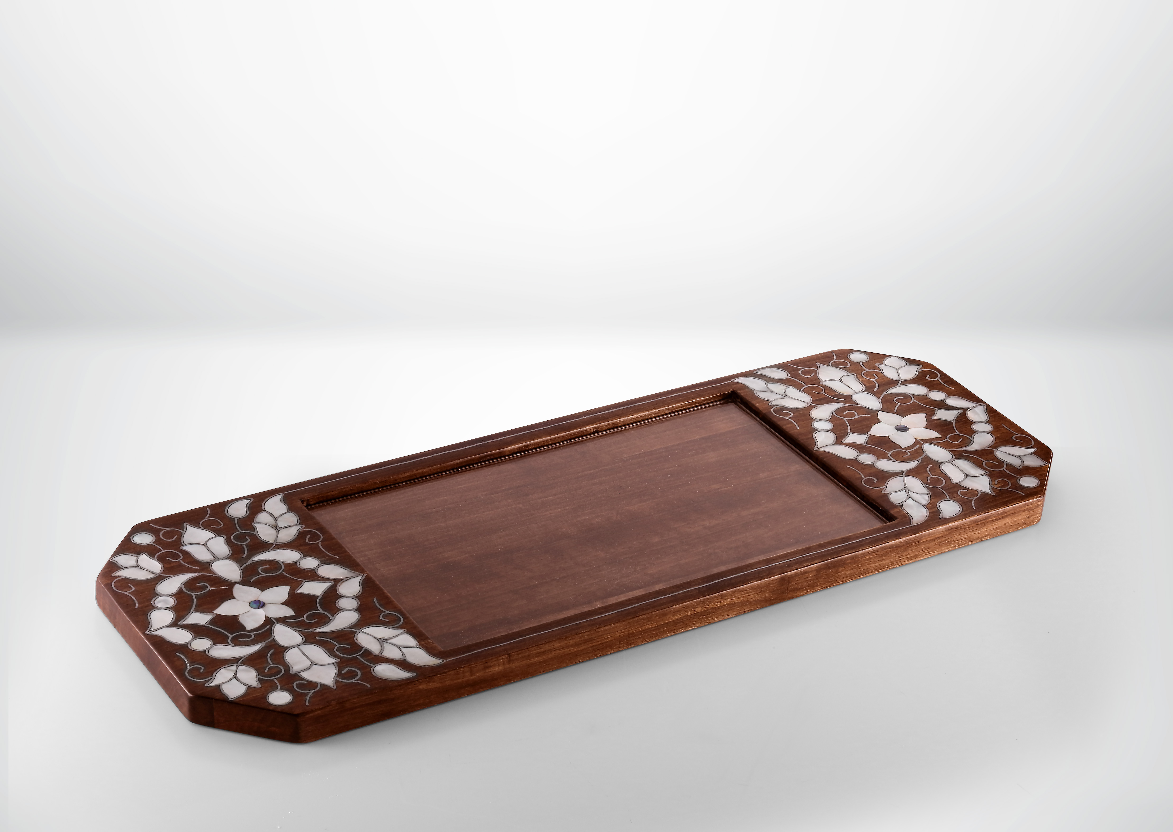 The Chamfered Contemporary Platter