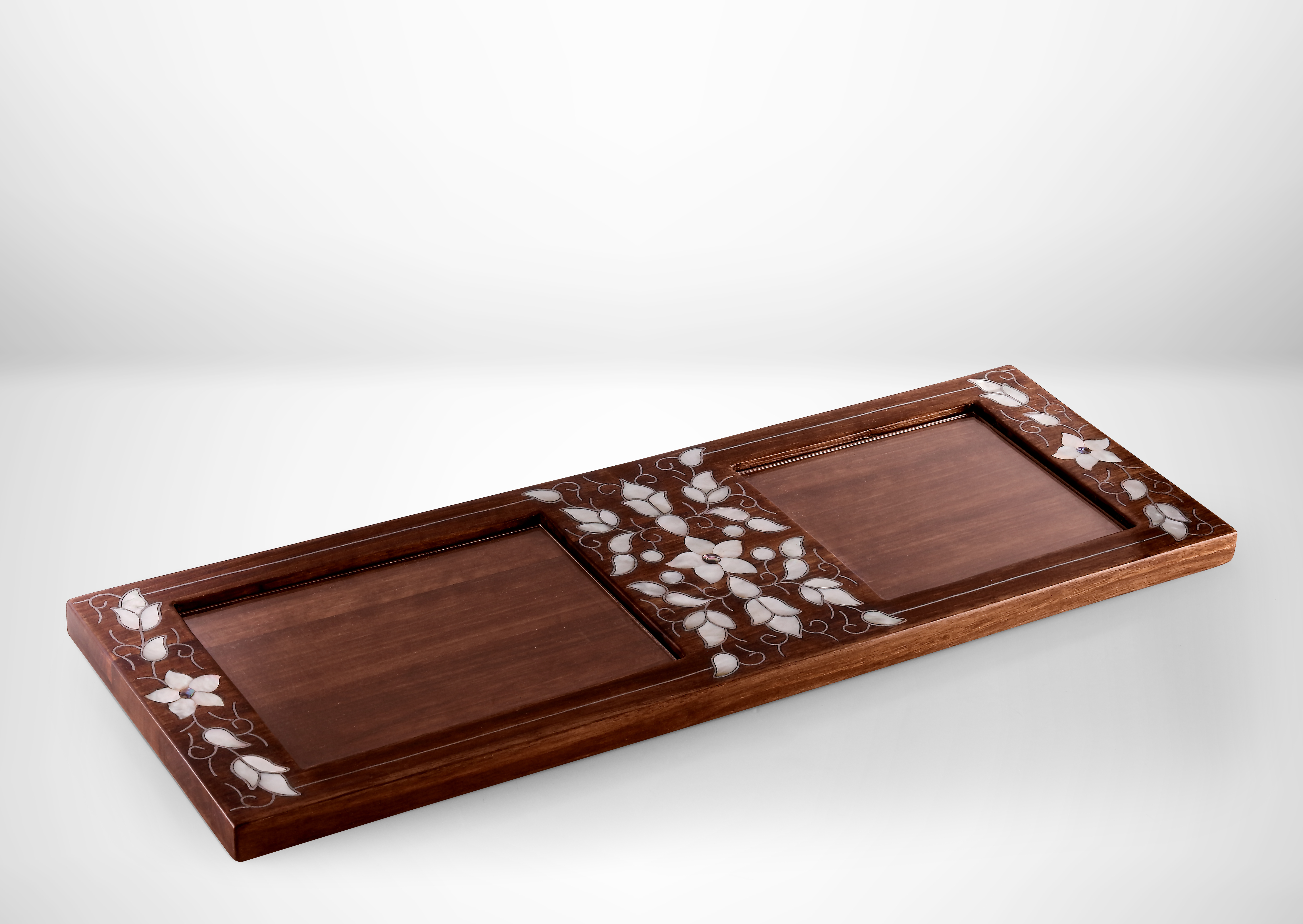 The Edgy Contemporary Platter