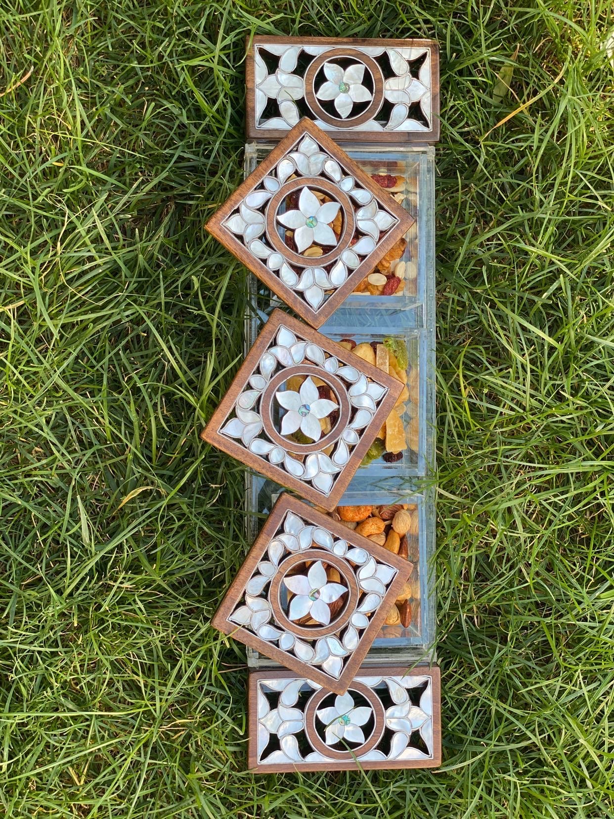 Yasmina Tray with 3 Little Boxes