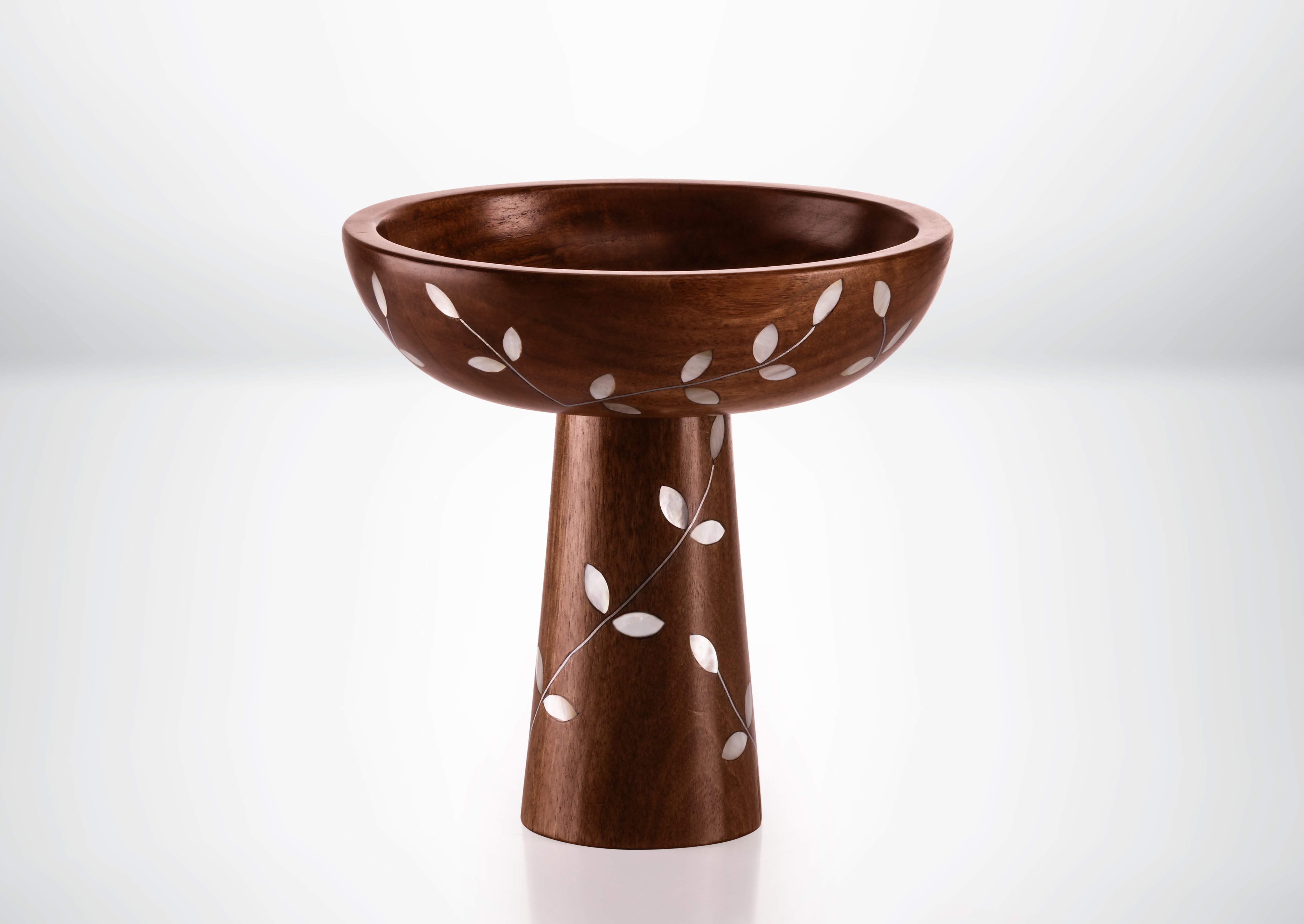 little-leaves-stand-small