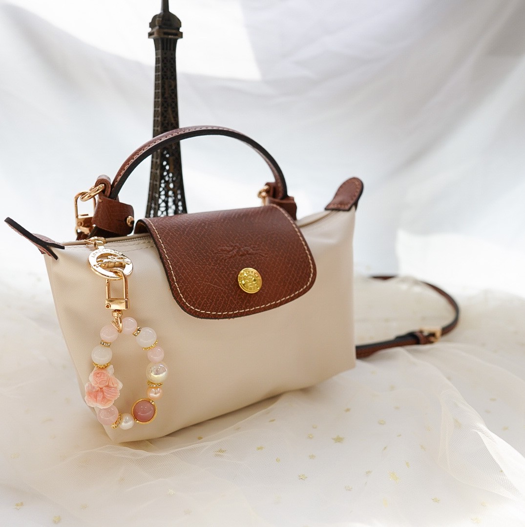 “Ma Foxy Beauté" : Love Reunion Reconciliation Spell-infused Crystal Bag Charm