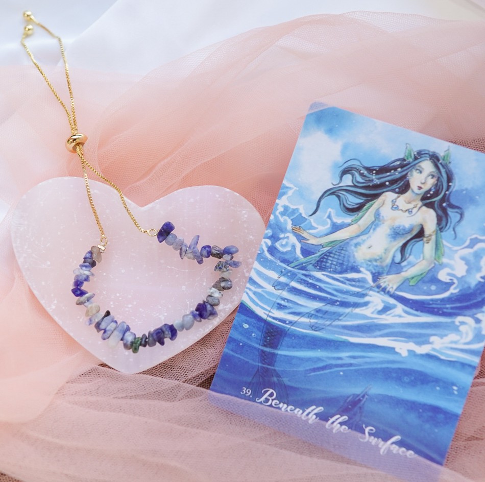 “Seas of Blue”: Lapiz Lazuli Amulet Bracelet
