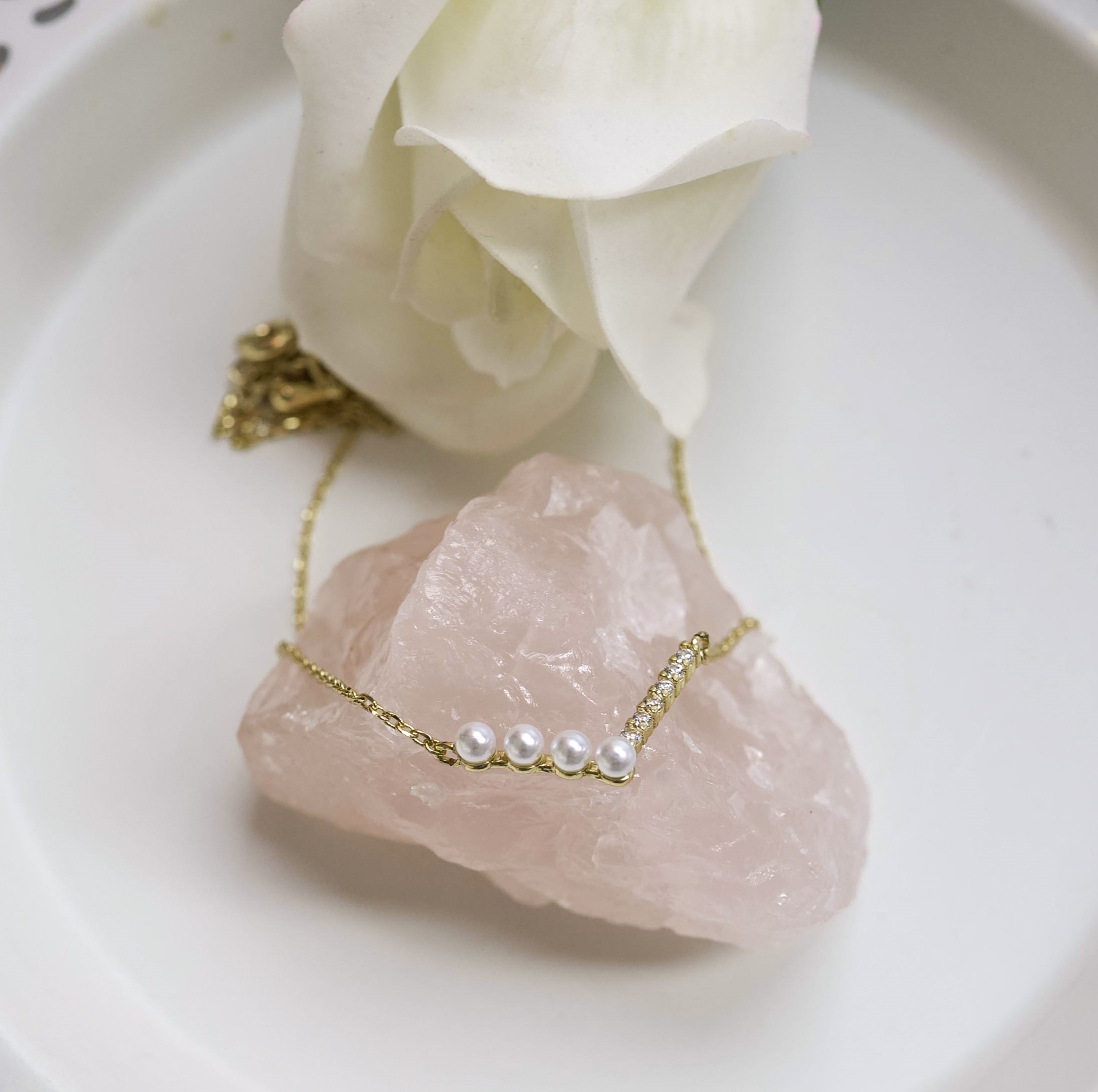 "Hikari no Tama" : Soulmate Mini Pearl 14K Gold-plated Necklace