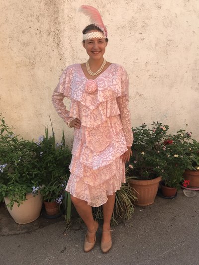 Robe charleston ą volants