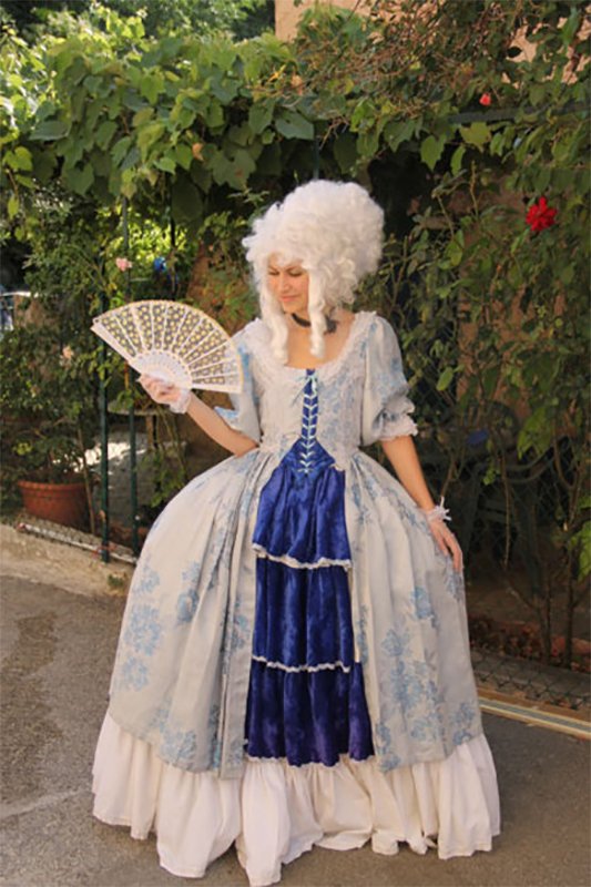 Location robe de marquise bleue