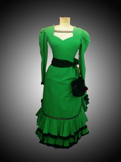 Location tenue 1890 verte