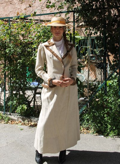 Location costume femme 1900