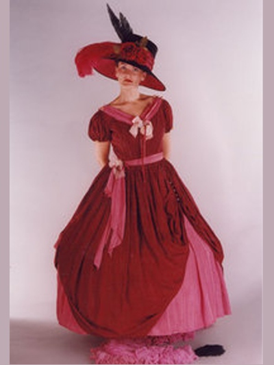 Robe à crinoline 1900