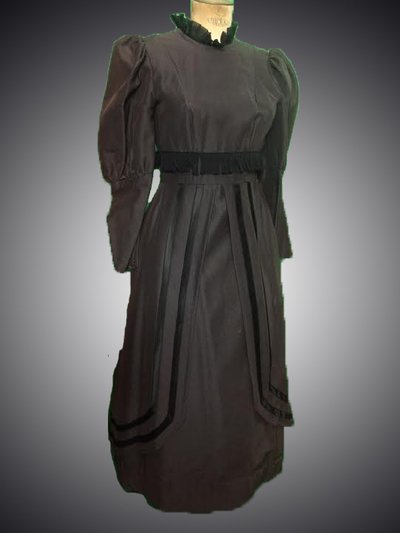 Location robe belle Époque anthracite
