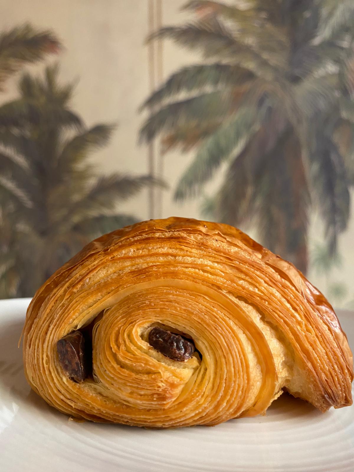 PAIN AU CHOCOLAT O "NAPOLITANA" ARTESANA DE  MANTEQUILLA