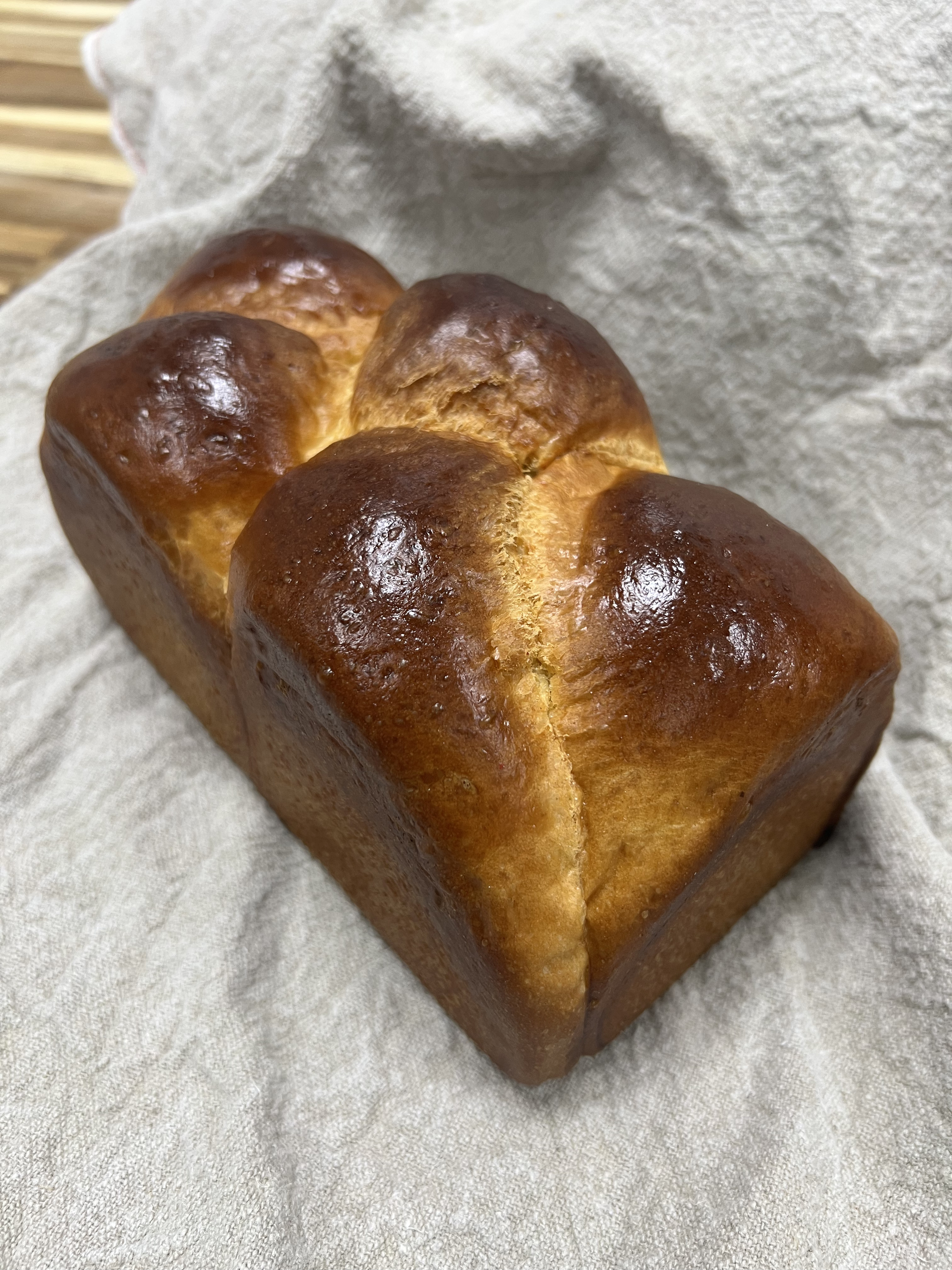 MOLDE BRIOCHE DE MANTEQUILLA