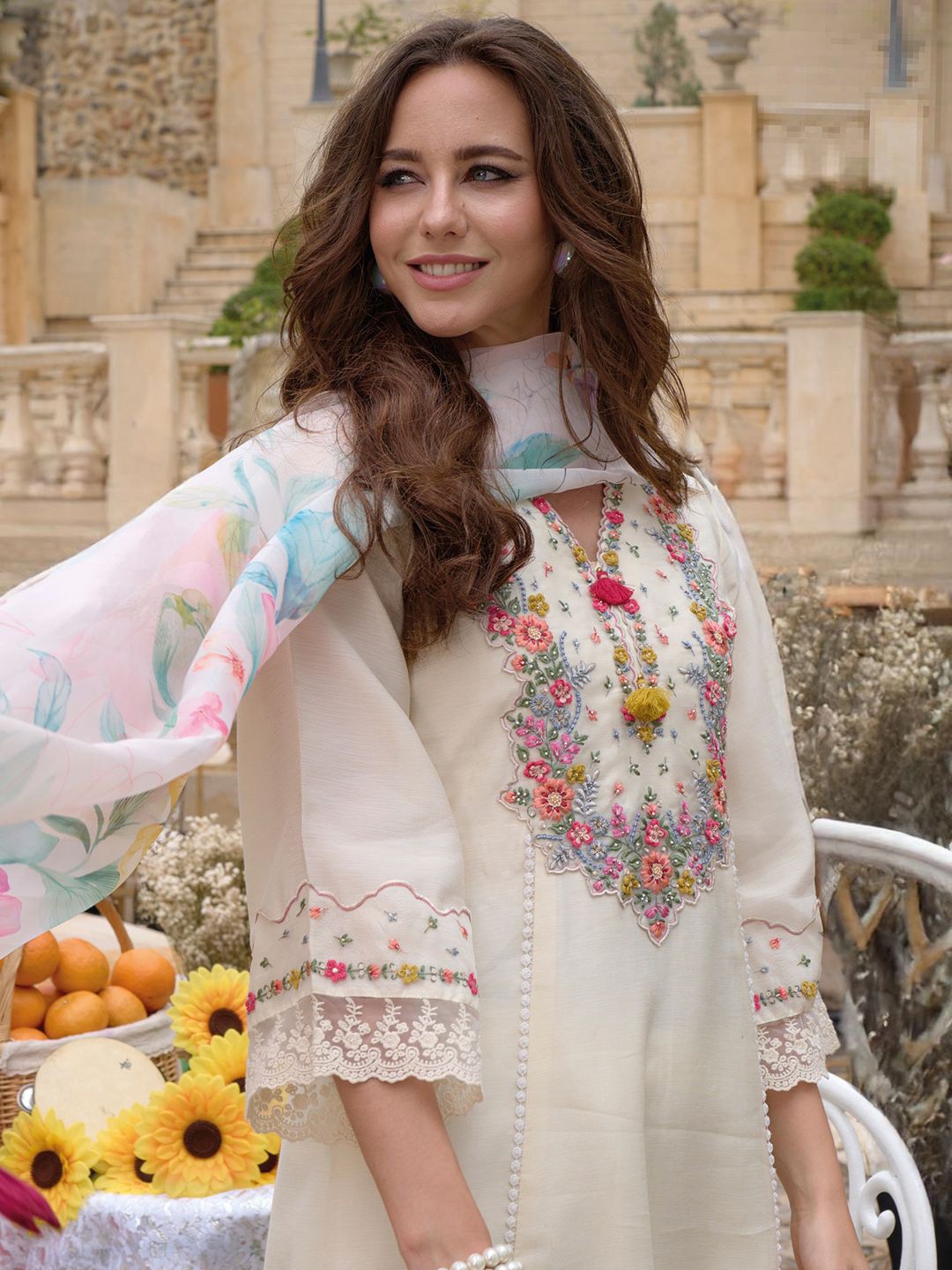 Floral Embroidered Kurta 