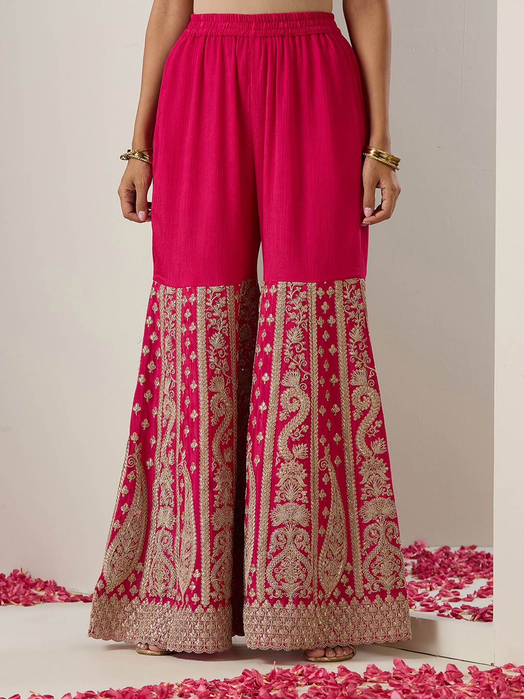 Embroidered Chinon Straight Kurta 