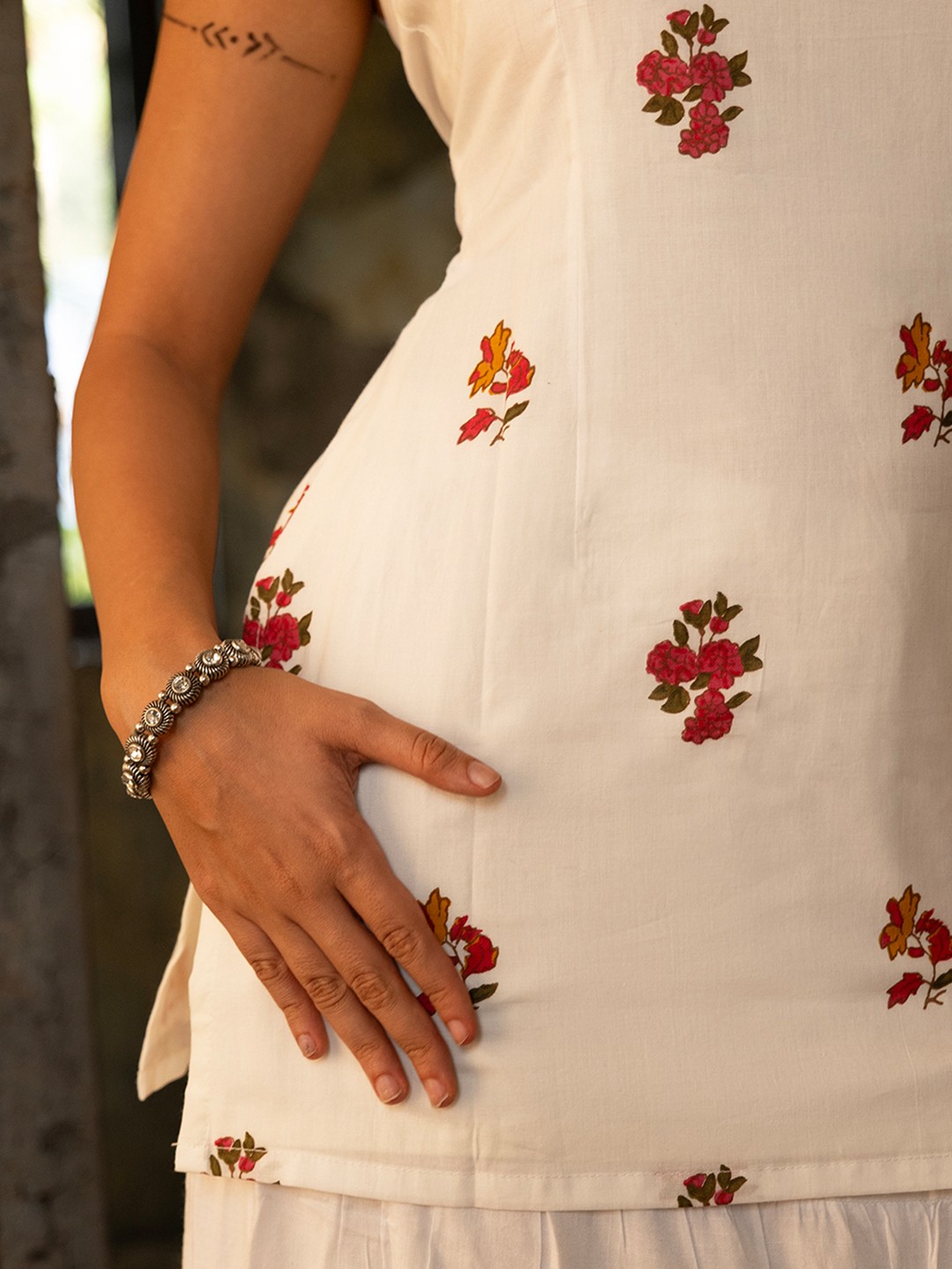 Floral Printed Halter Neck Pure Cotton Handloom Kurti