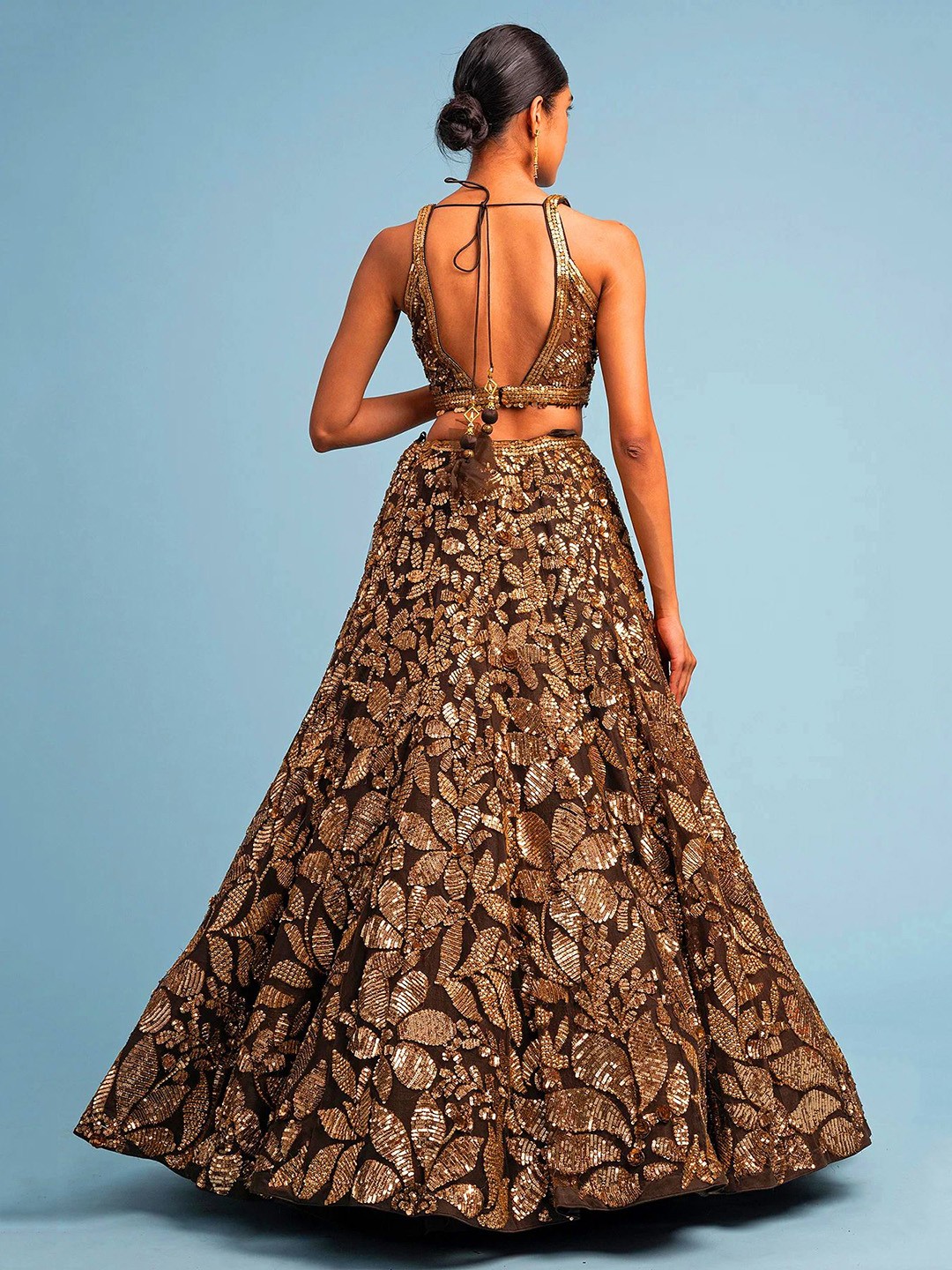 Embroidered Sequinned Net Lehenga & Unstitched Blouse With Dupatta