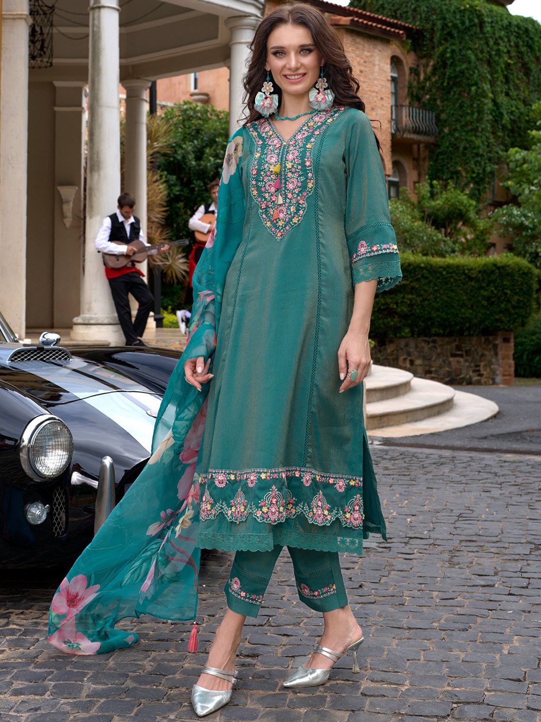 Floral Embroidered Thread Work Kurta with Trousers & With Dupatta