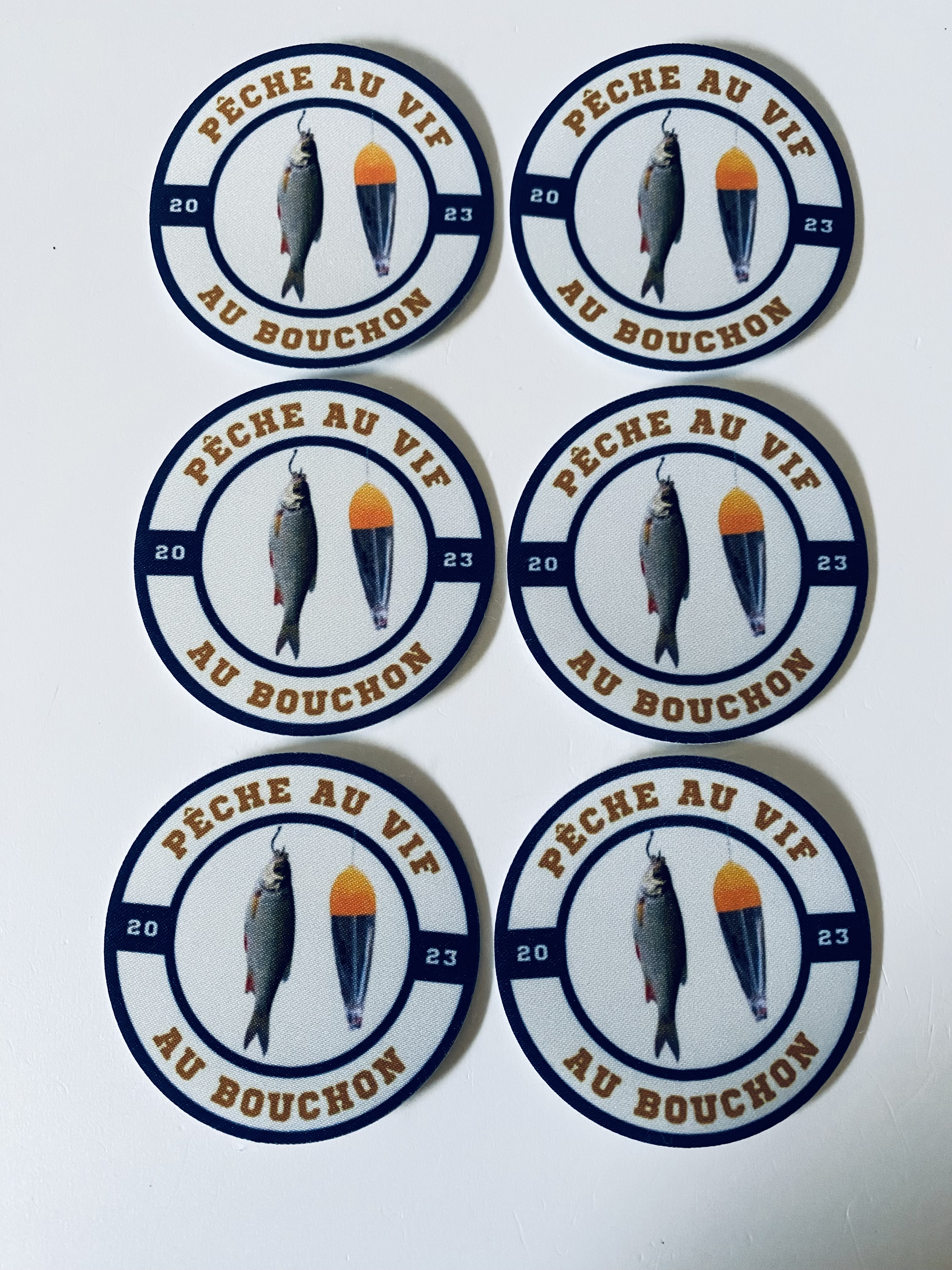 Écusson Rond Pêche au Vif (6x6 cm)