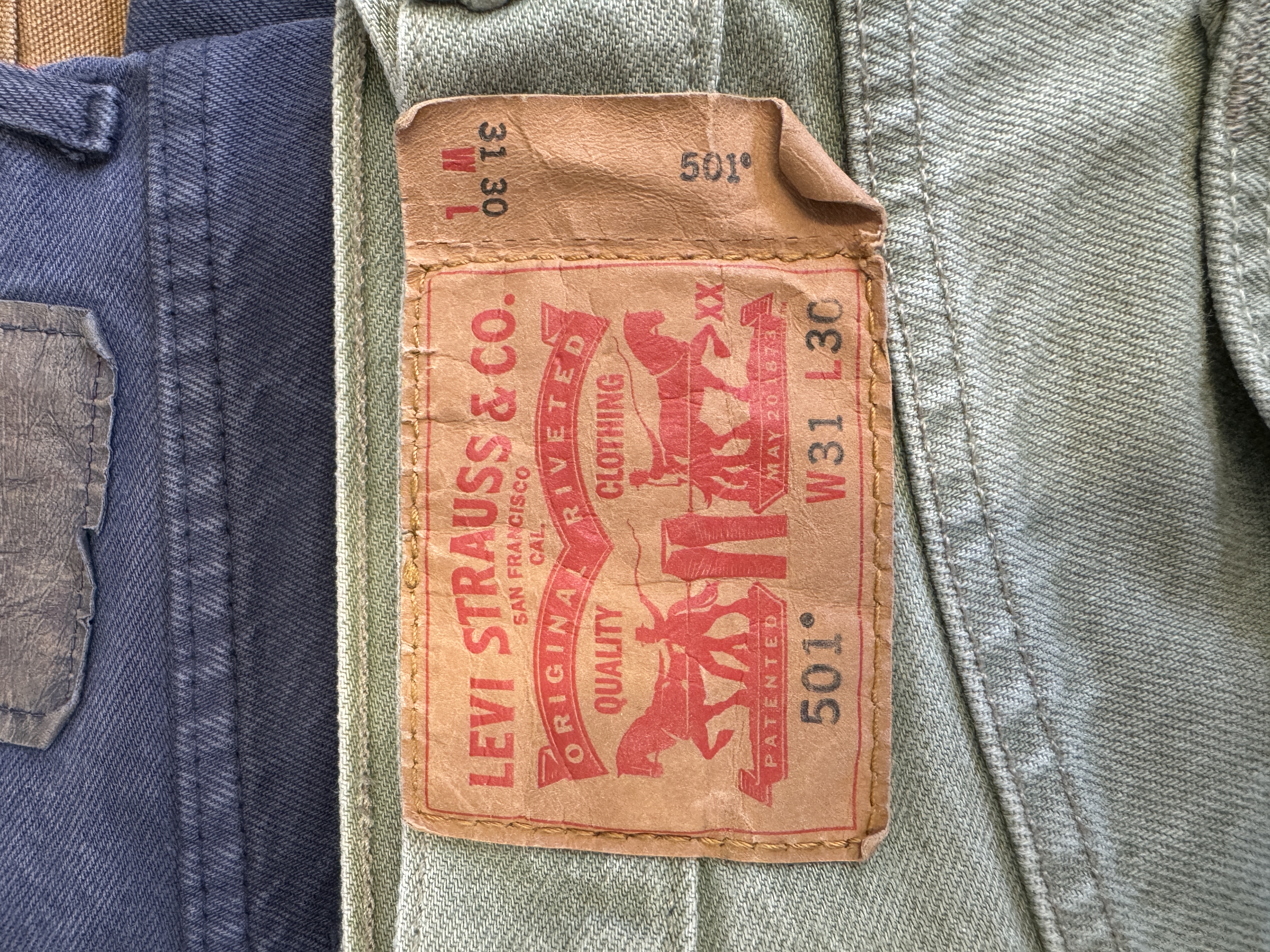 Levi's 501 31x30 Light Wash Denim Jeans