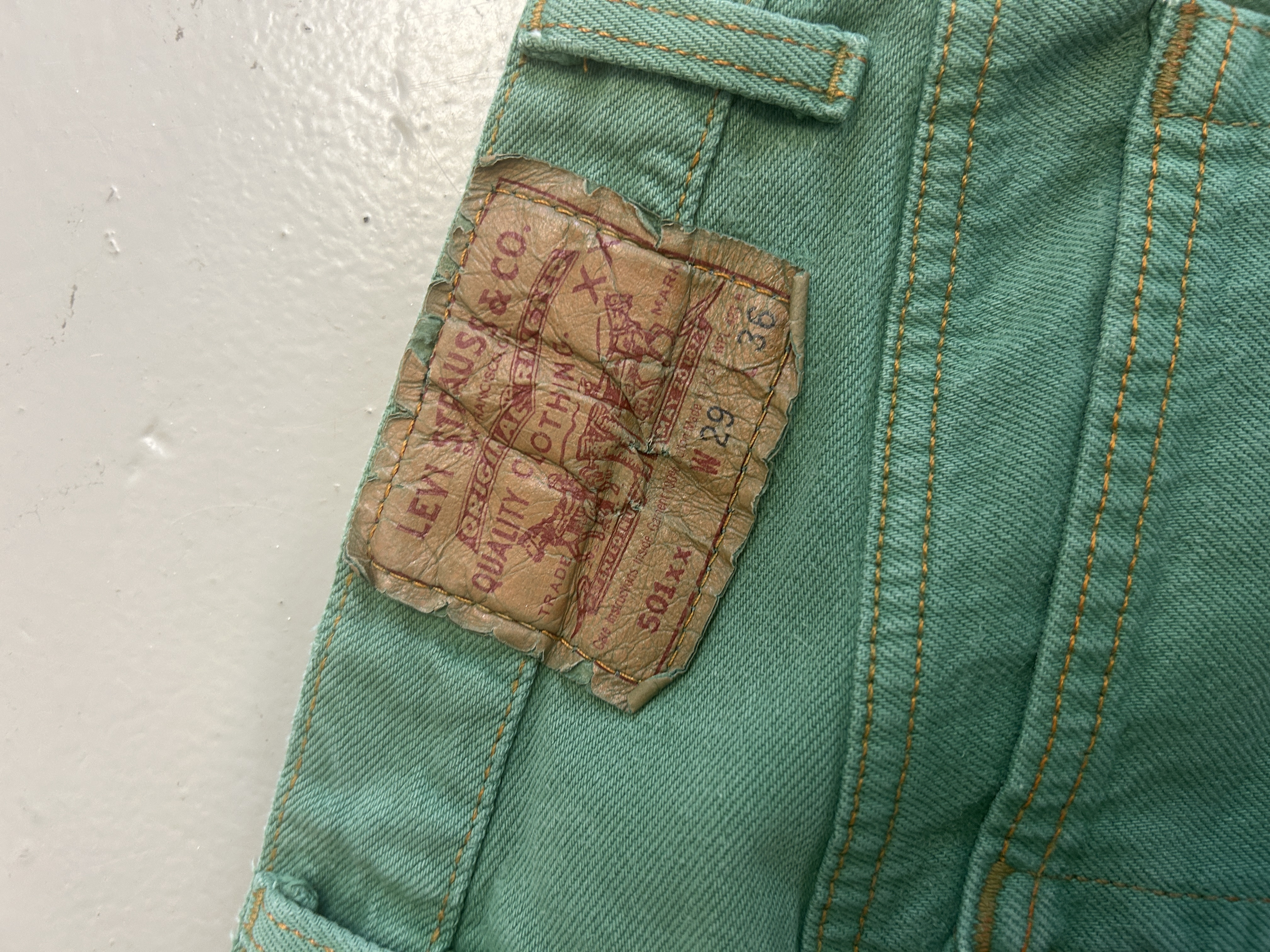 Green Jeans Levi's W29 L36