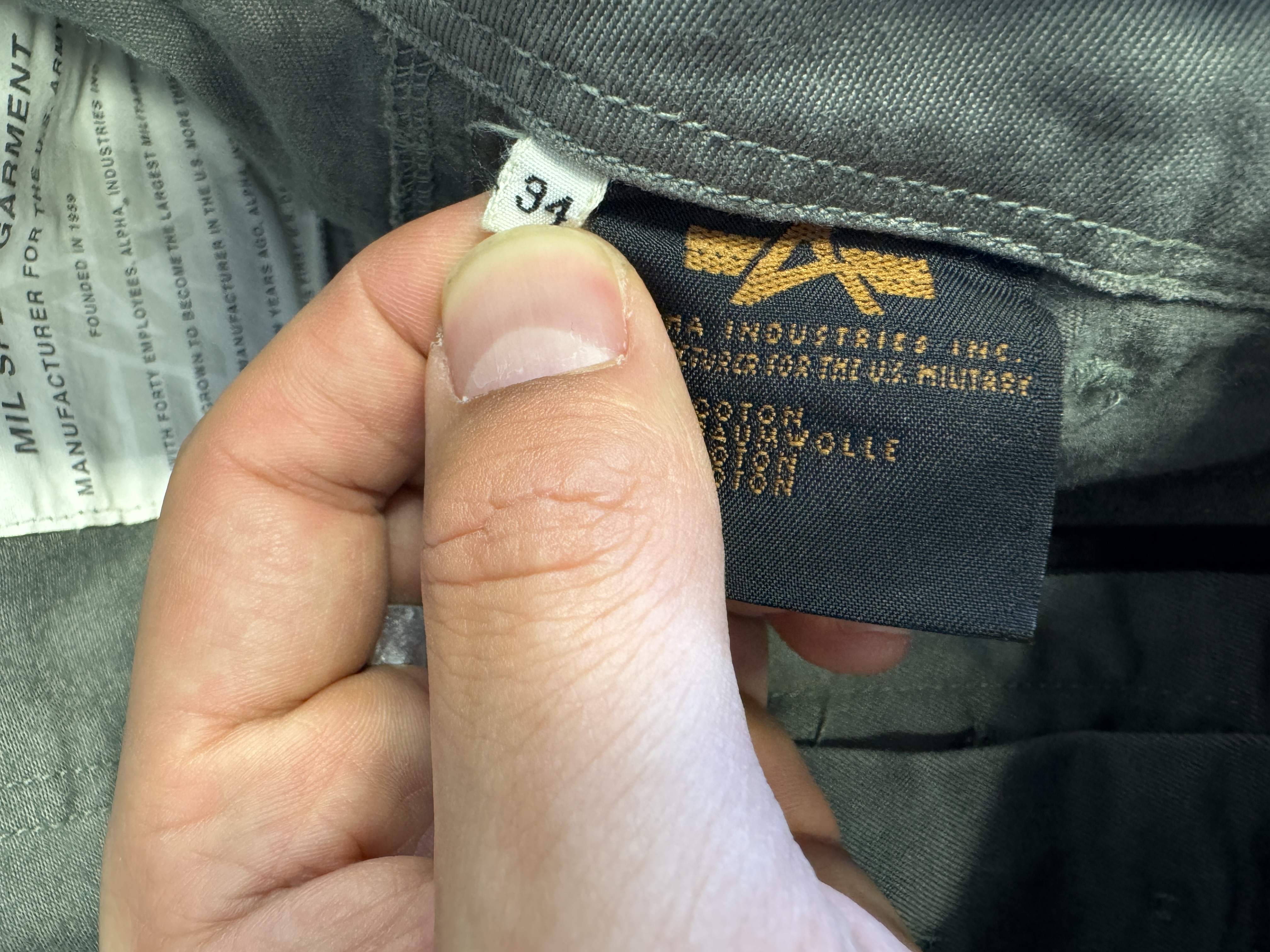 Alpha Industries fatigue taglia 34US