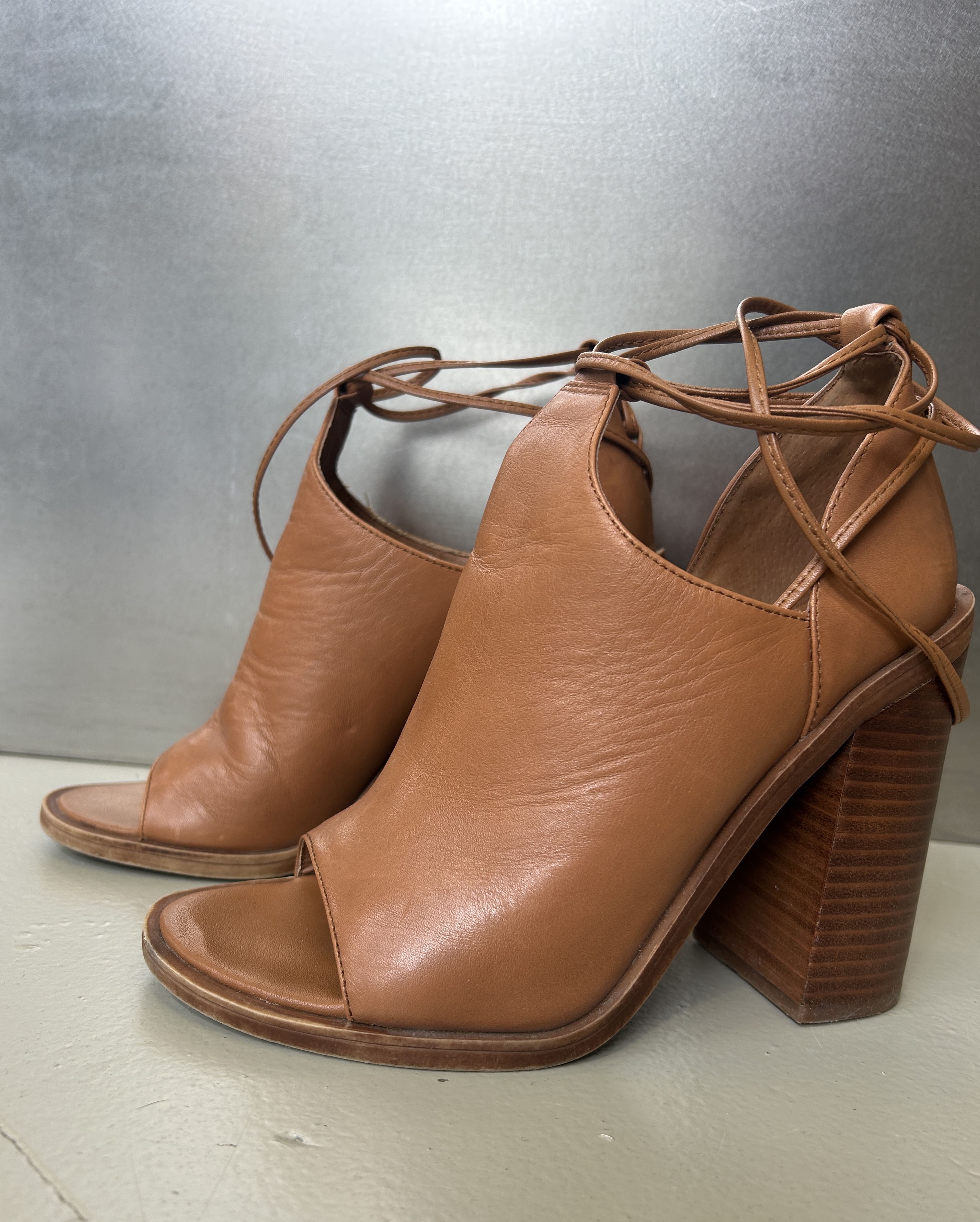 Windsor Smith Sabot Numero 37