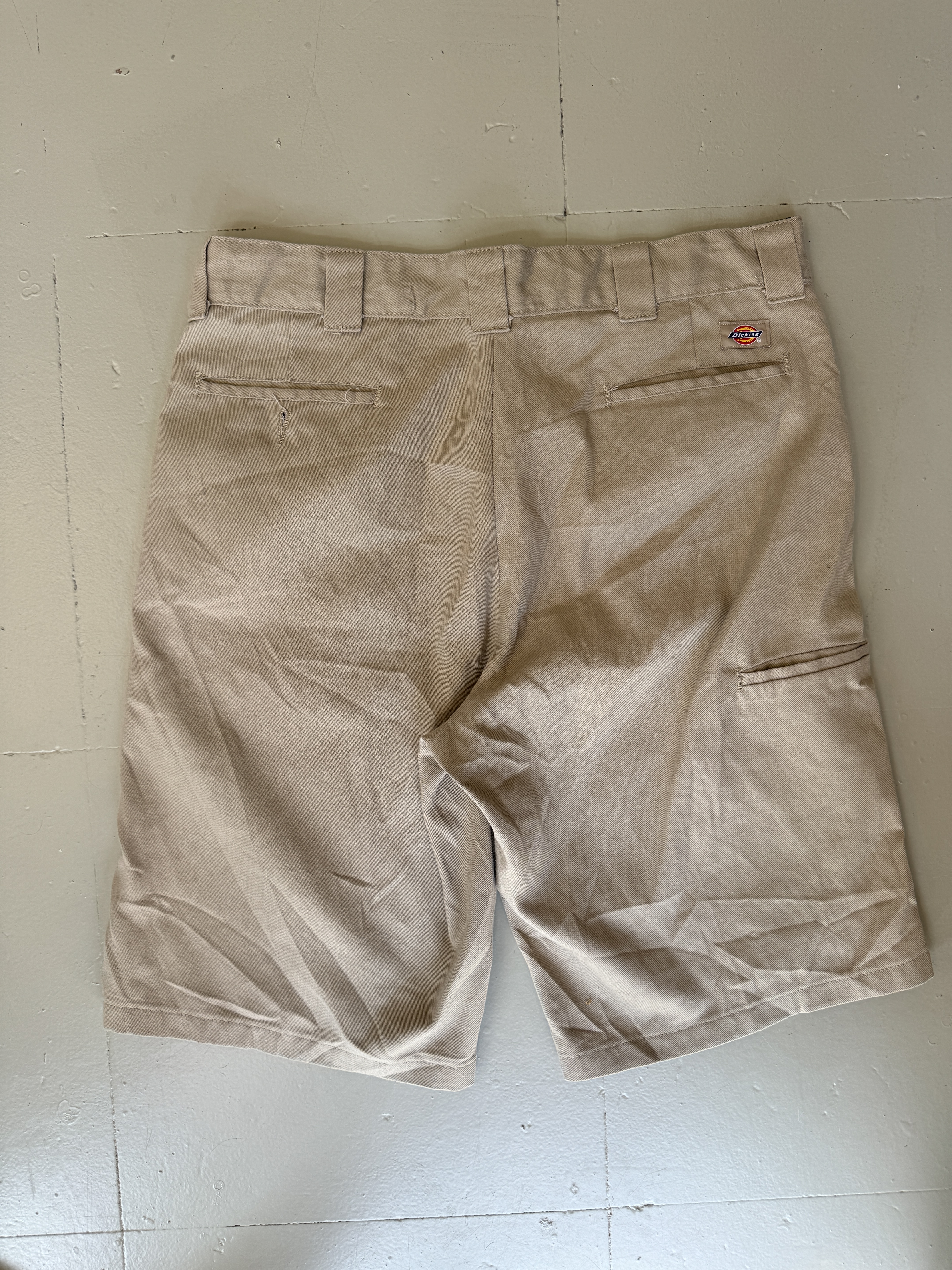 Dickies Men's Khaki Shorts taglia 38US