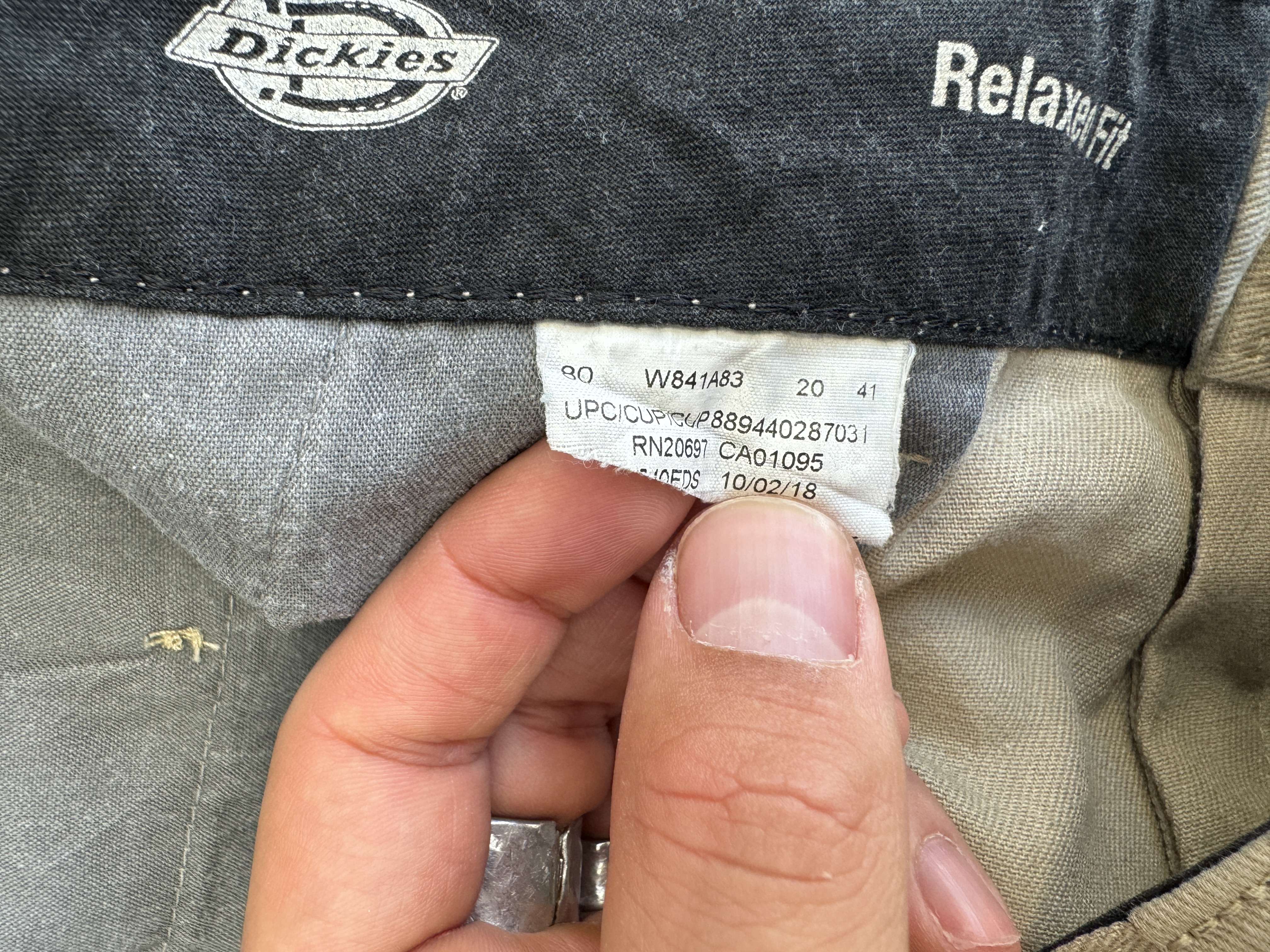Dickies Men's Khaki Shorts taglia 38US
