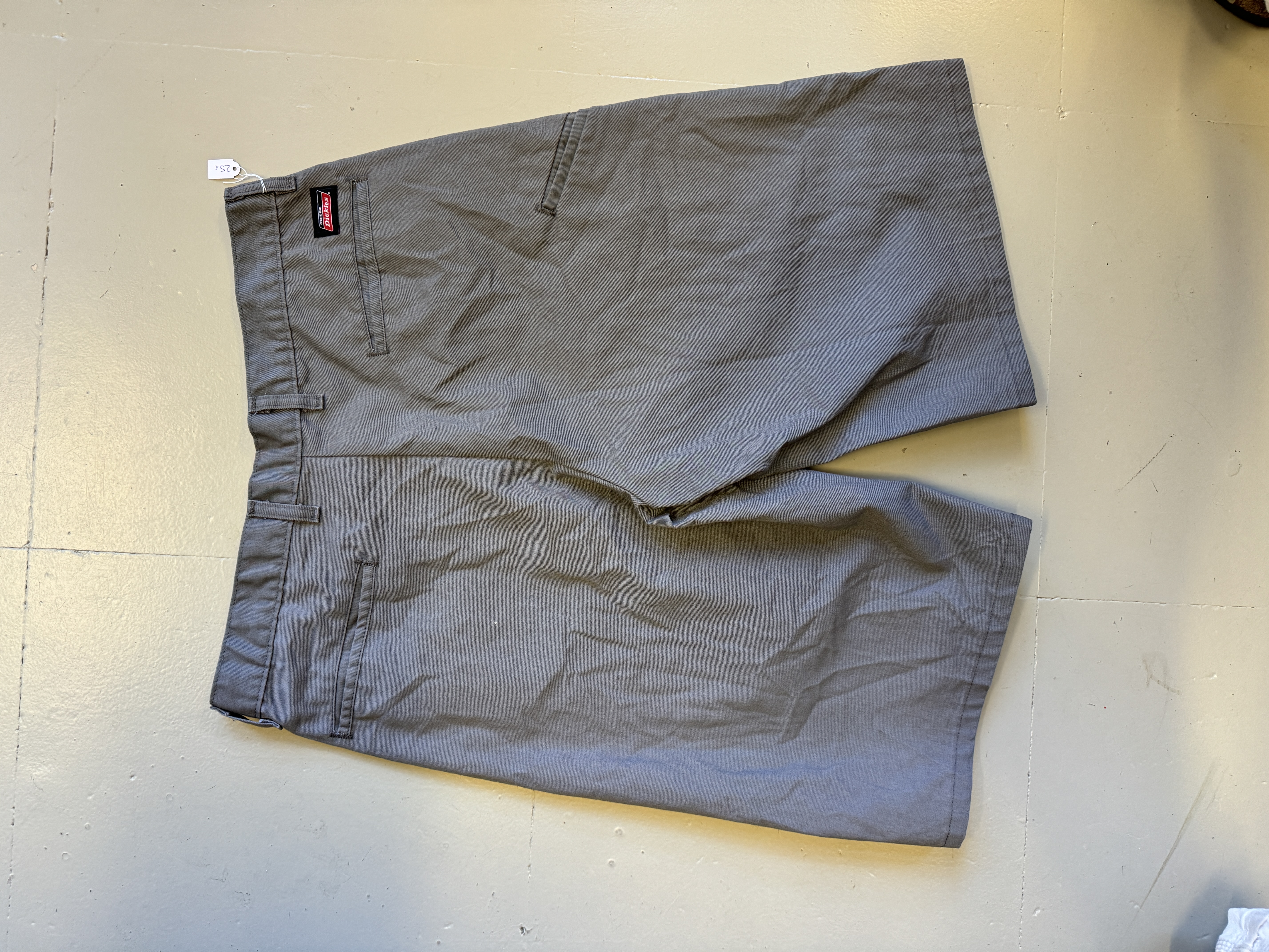Dickies chino Men's Gray Shorts taglia 32 US
