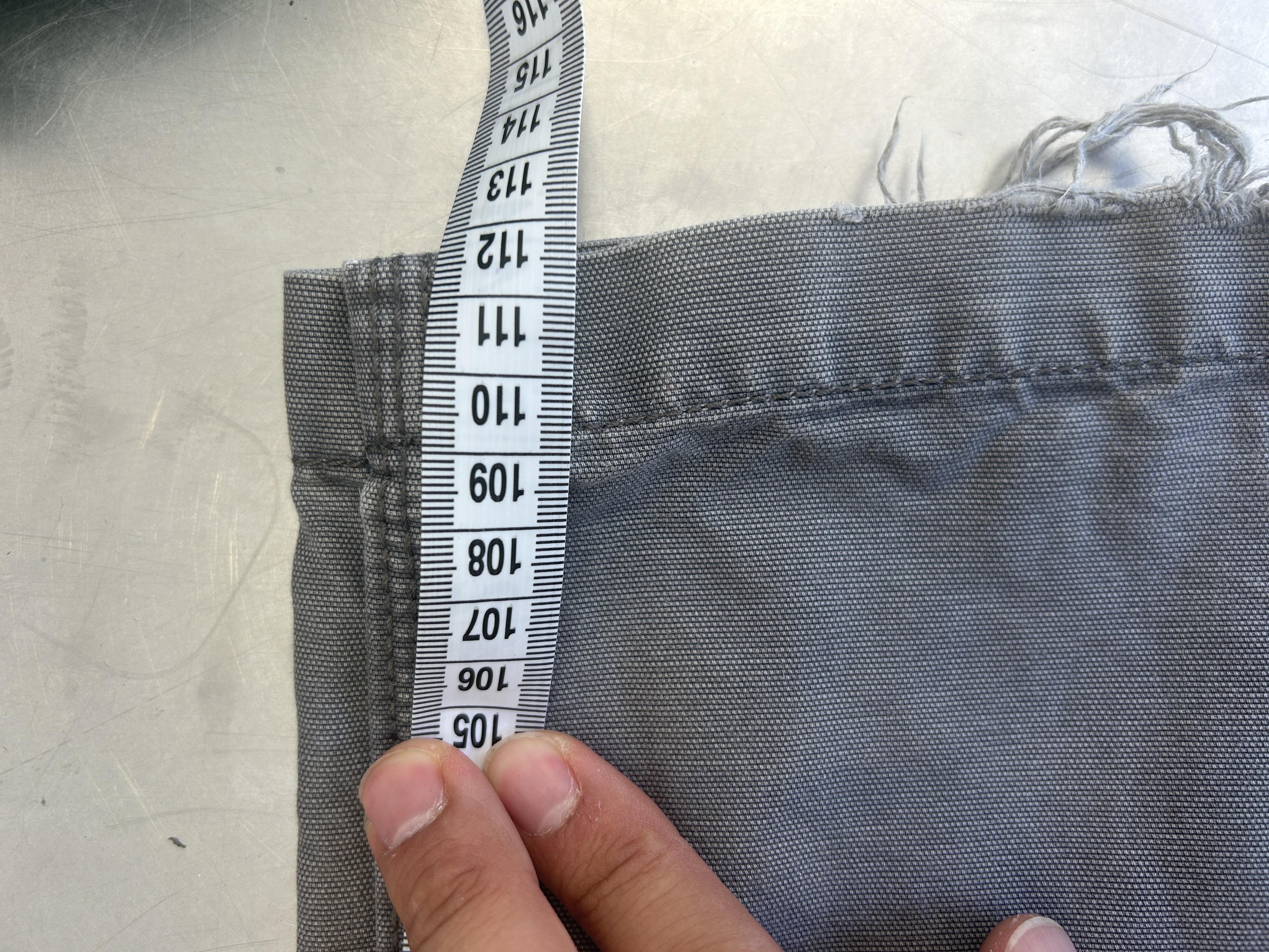 Carhartt cargo grigi taglia 36 US