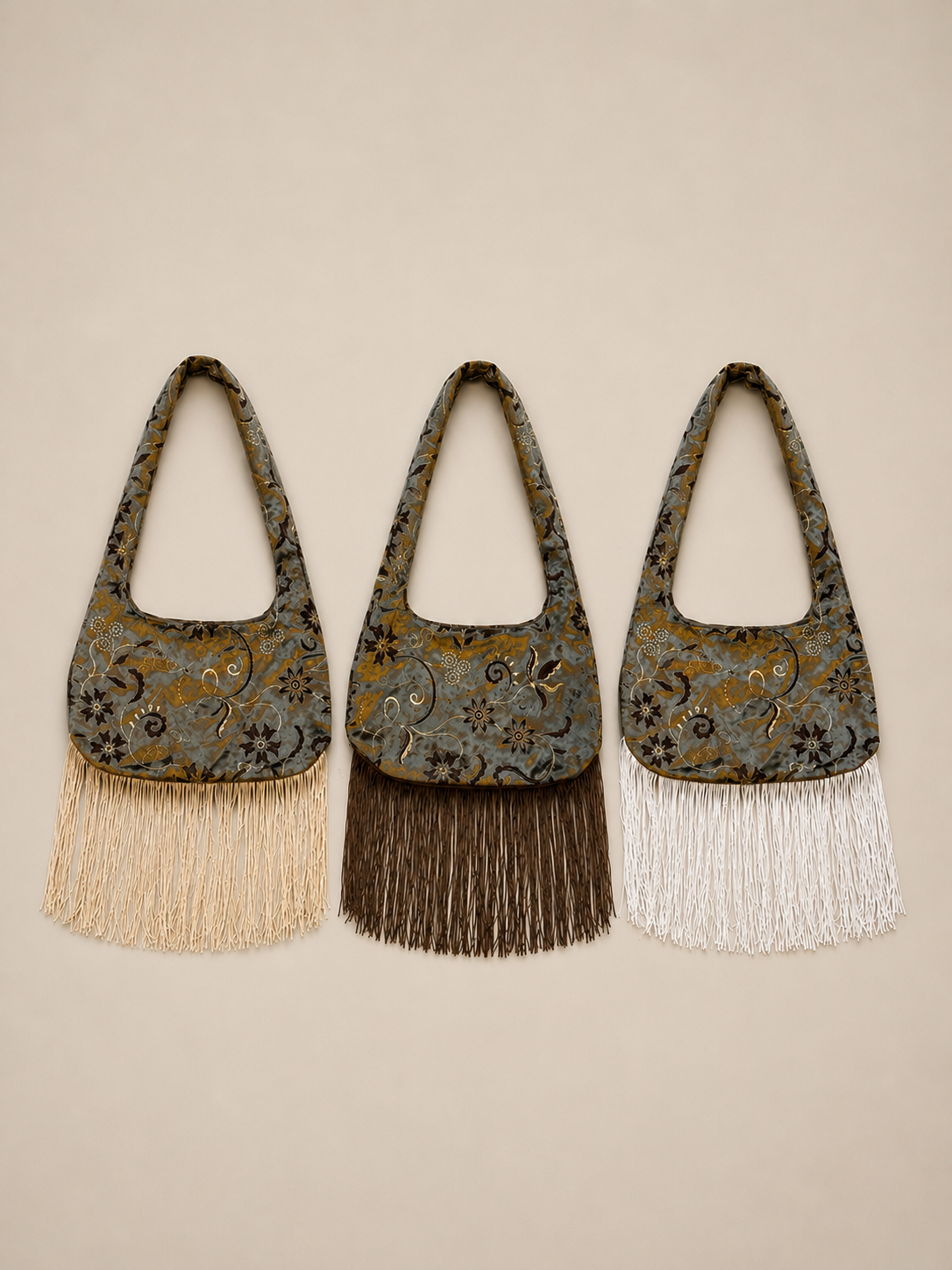 Borsa a spalla con frange
