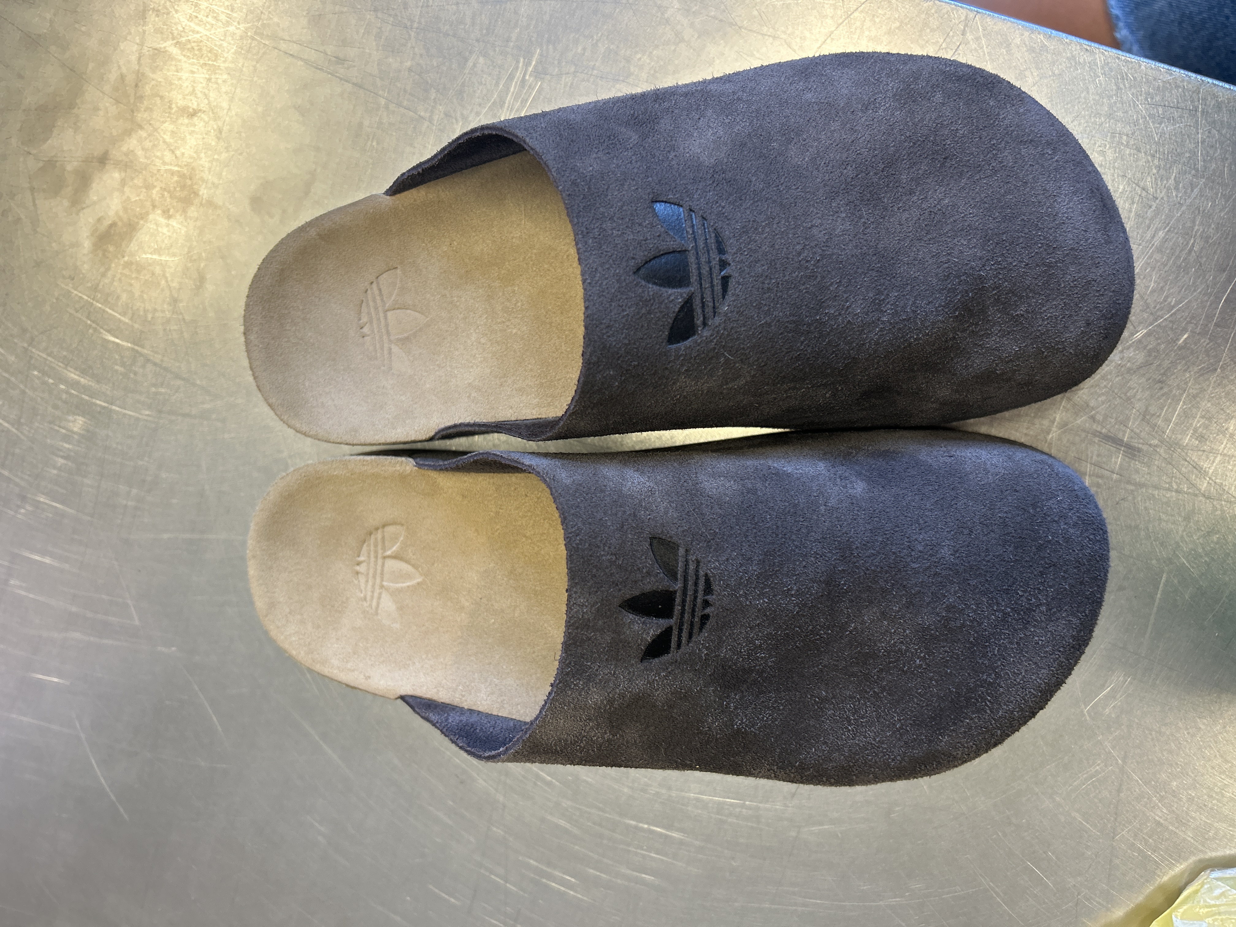 Sabot Adidas in suede nr 39