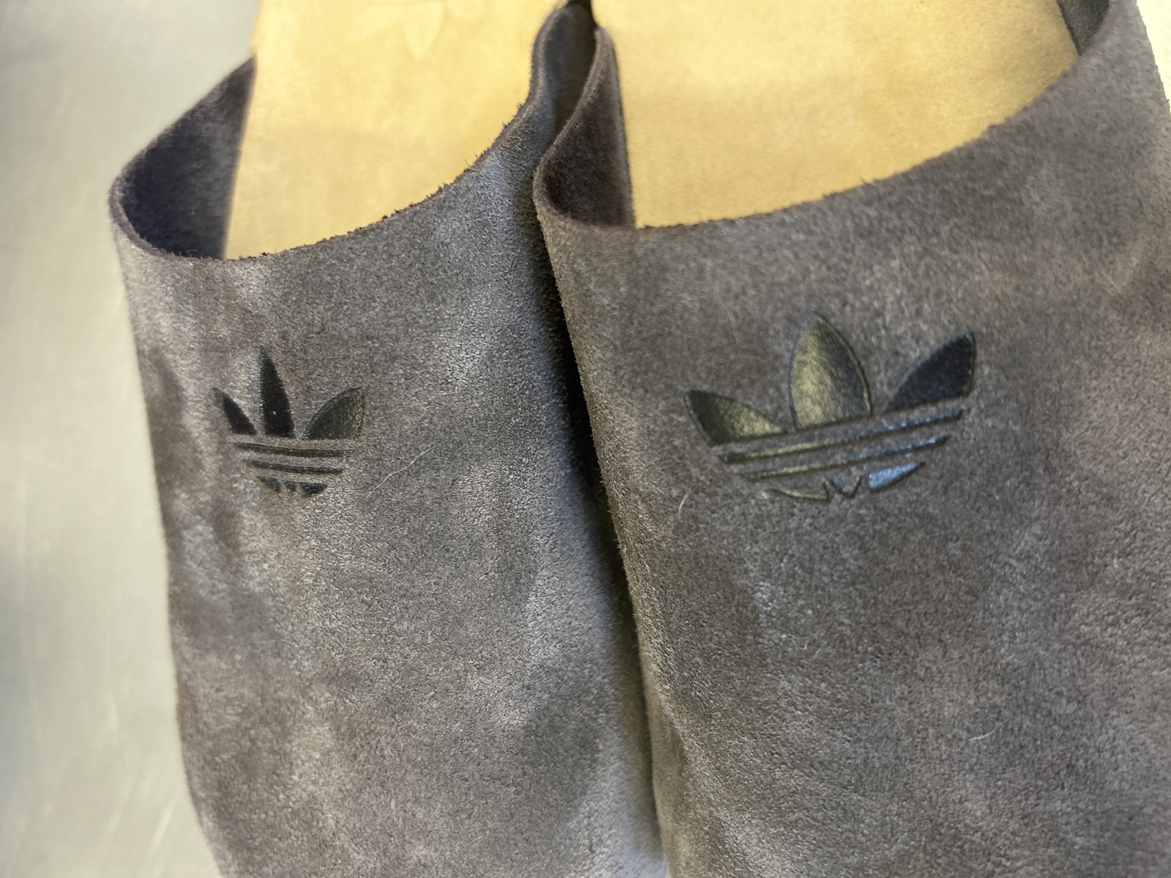 Sabot Adidas in suede nr 39