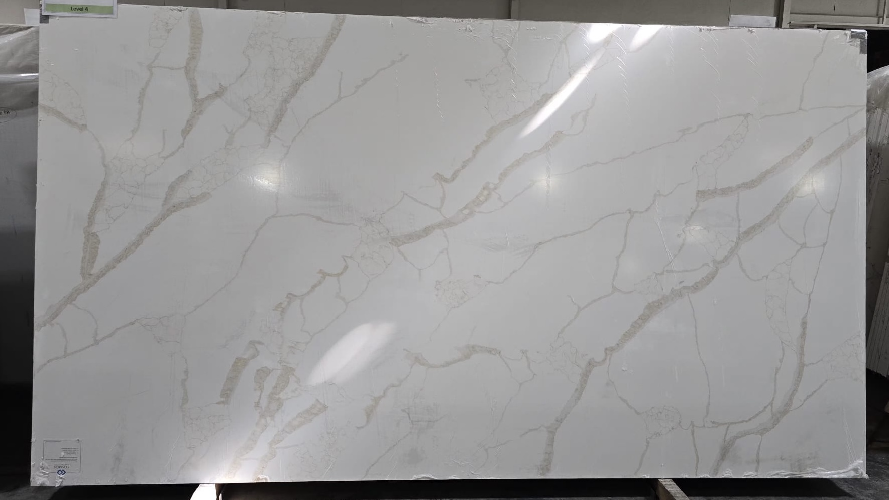 CALACATTA RIO GOLD