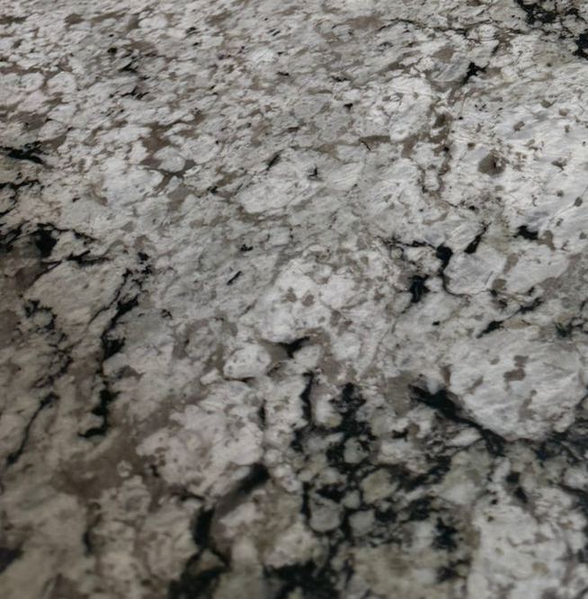 TAUPE WHITE