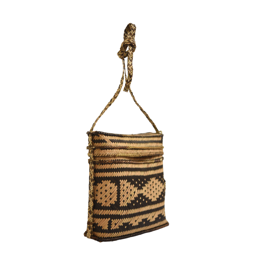 Talufi Pawa (Small)