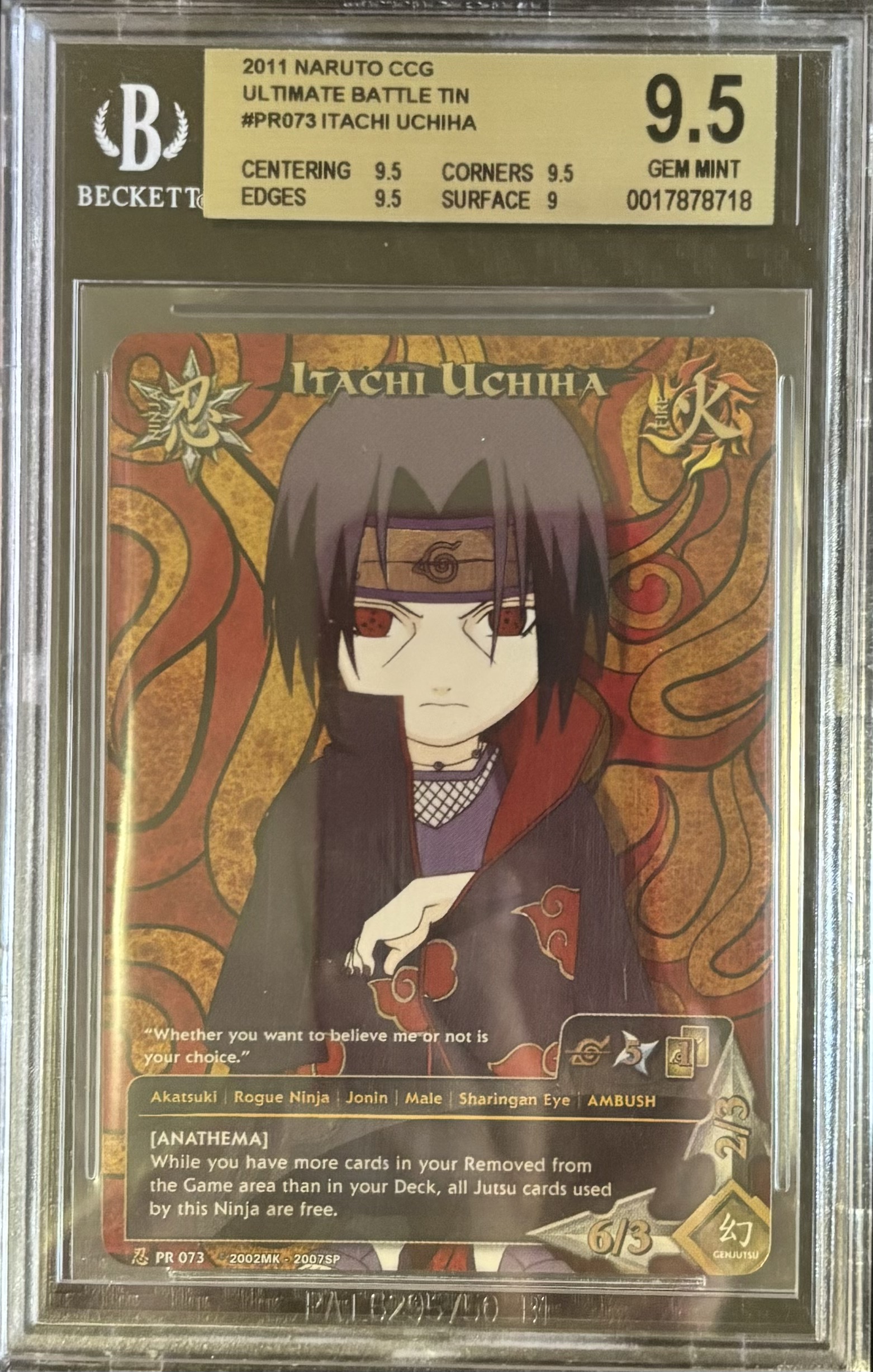 Carta coleccionable Itachi Uchiha