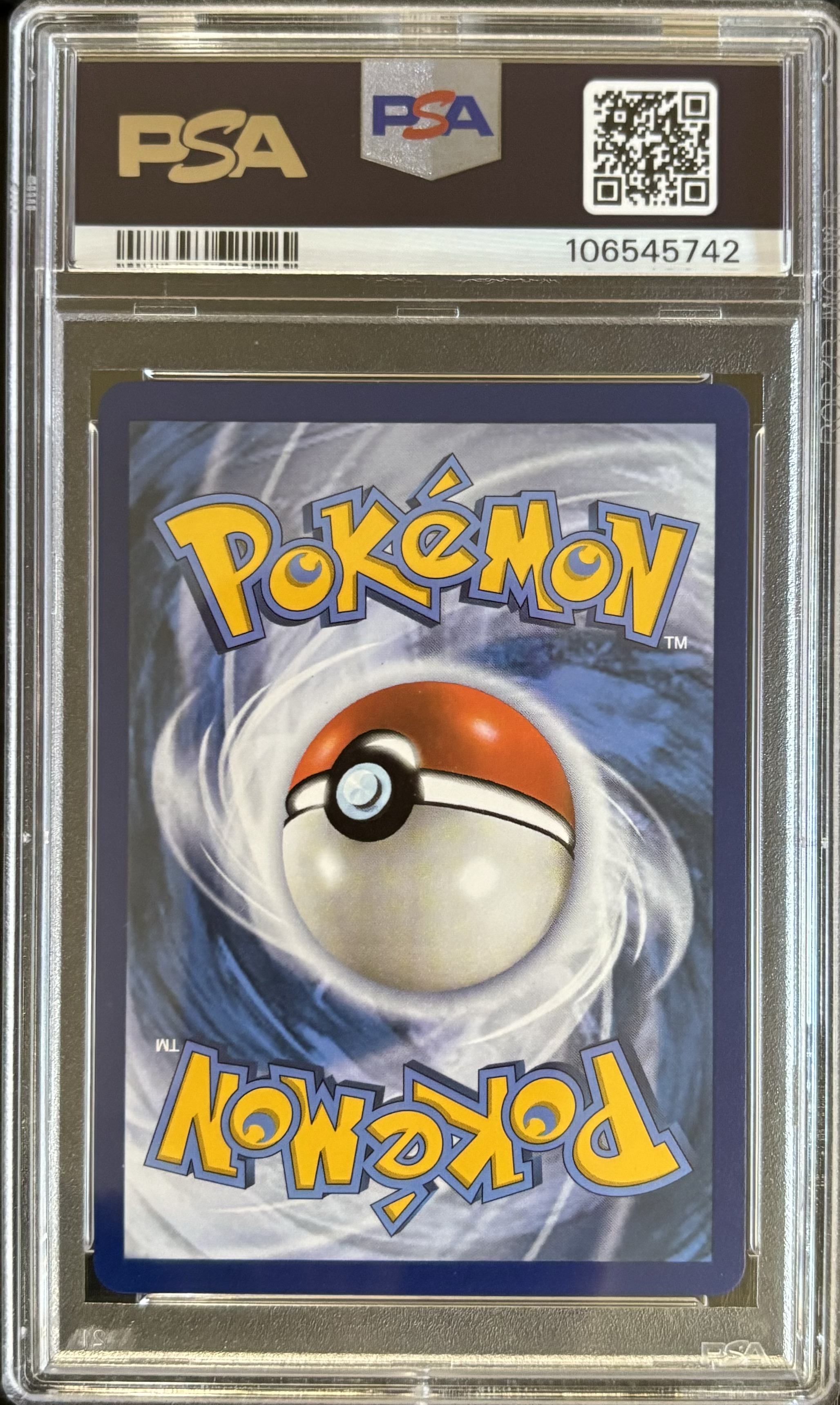Rocket's Zapdos Pokémon Celebrations 2021