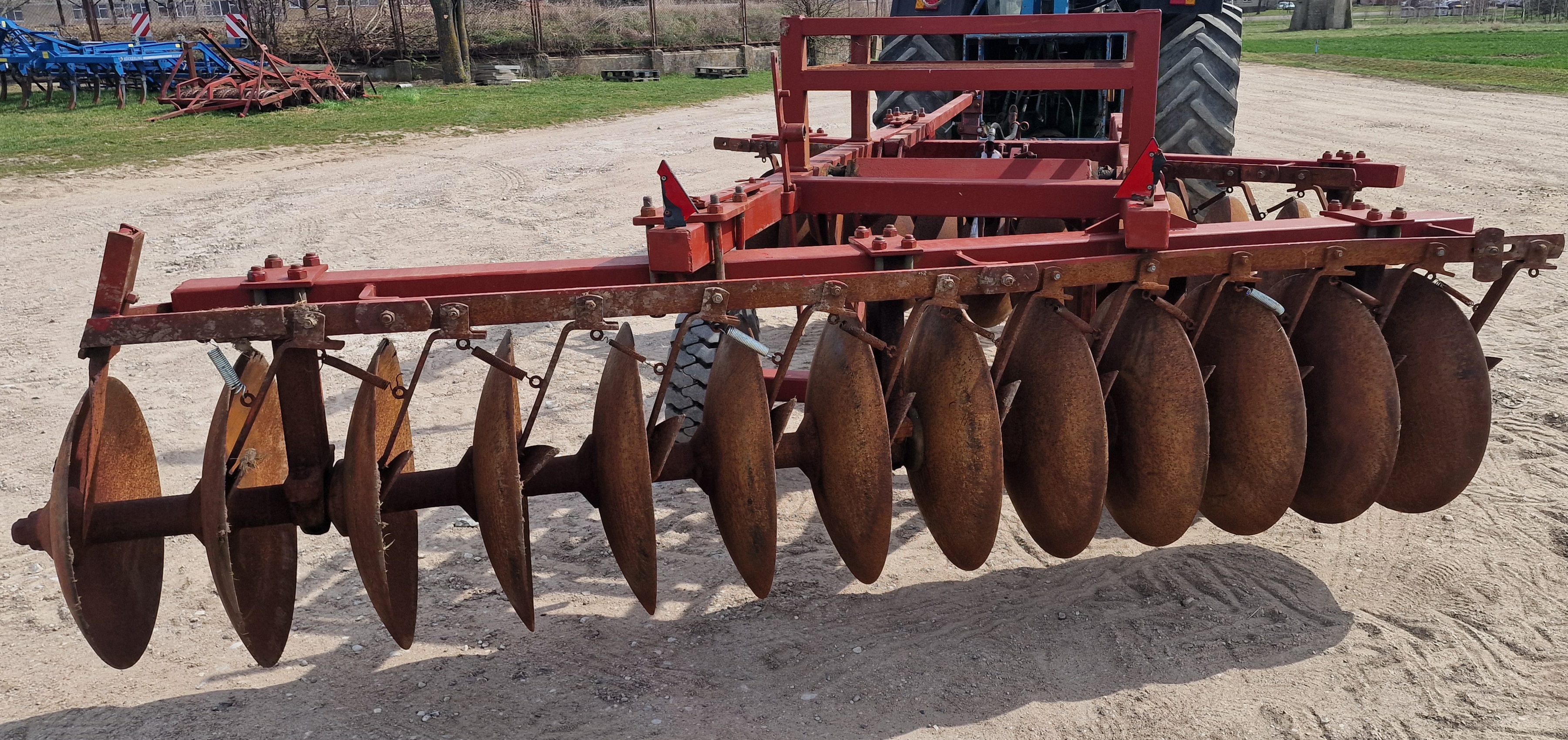 Lėkštinis skutikas Vamo